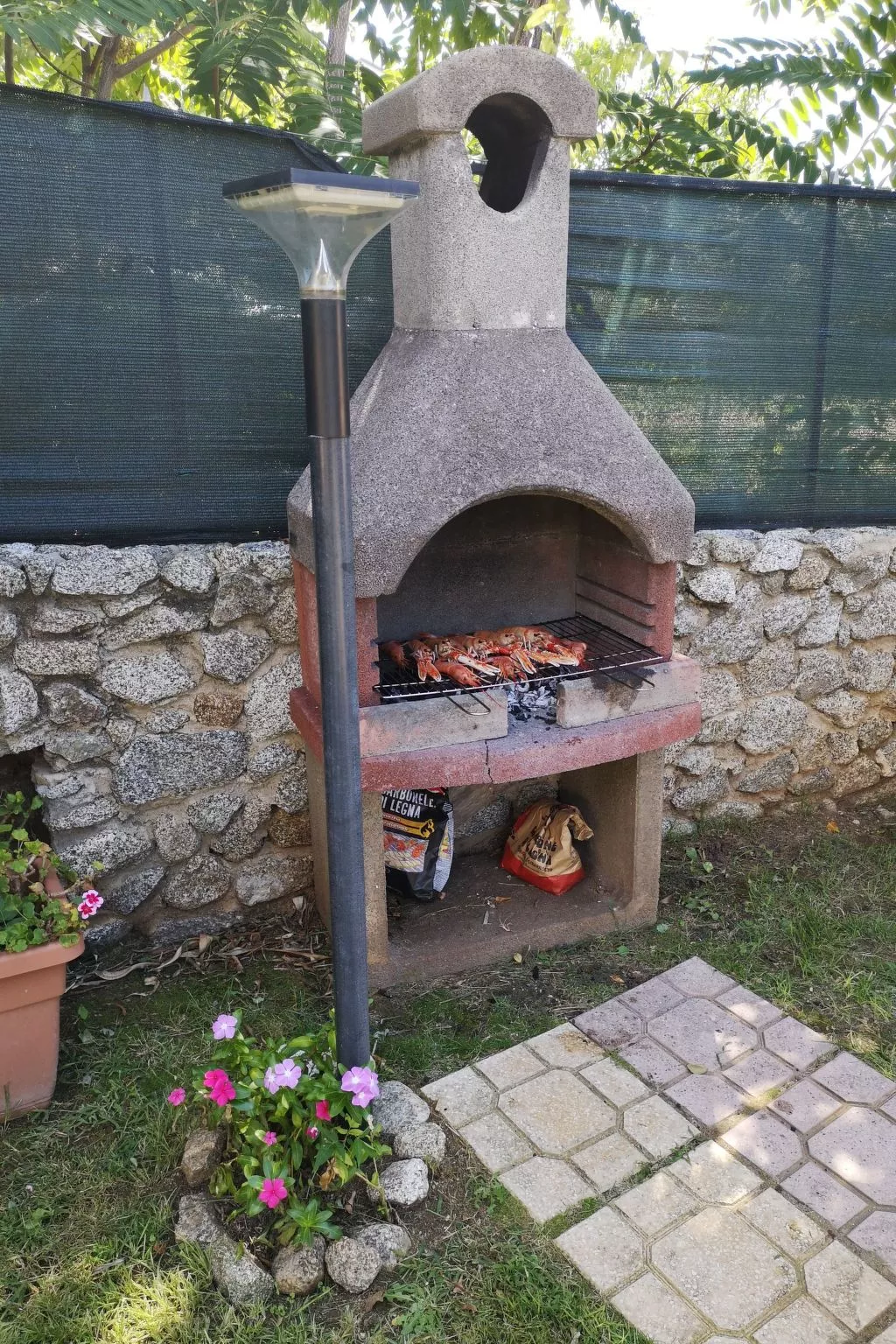 Komfortwohnung mit Garten - 70 m vom Meer entfernt-Buiten