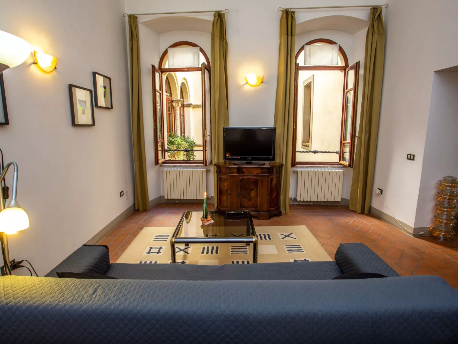 Palazzo Malfatti Zwei-Zimmer-Wohnung für zwei Personen-Binnen