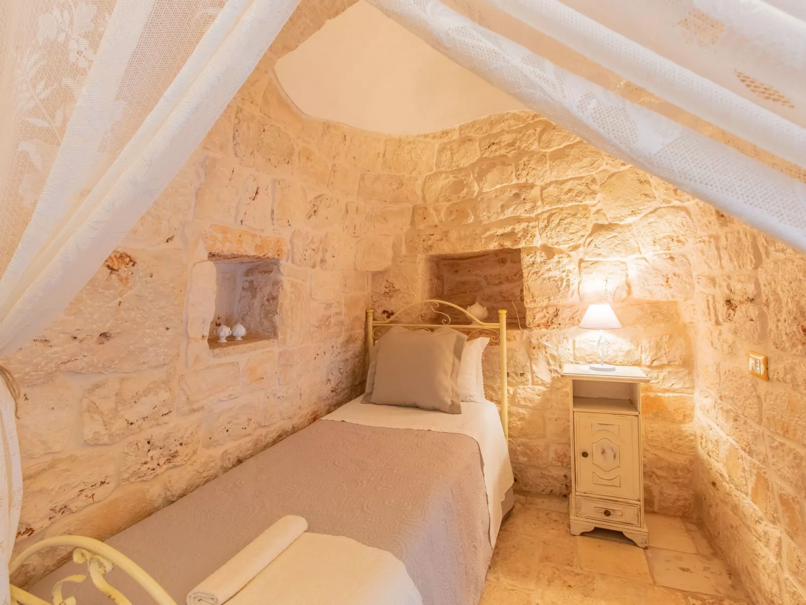 Kinderpool Trullo-Binnen