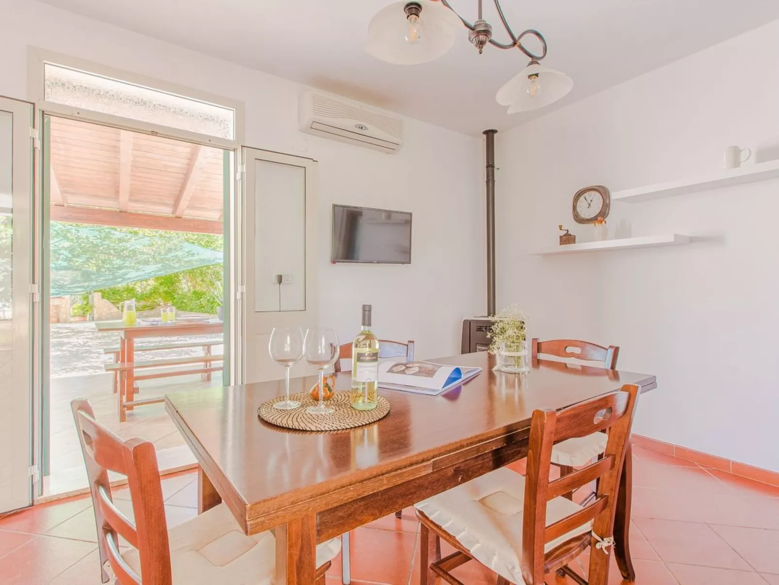 Poggio Trullo mit Pool-Image-tags.info