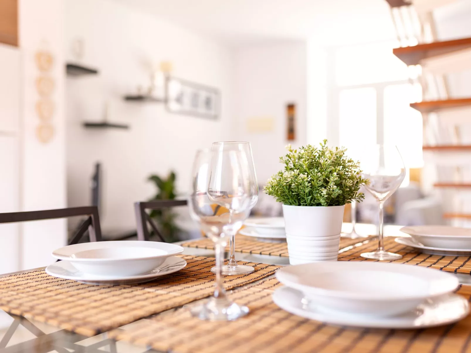 Private Terrasse, Schwimmbad, Parkplatz, Wi-Fi, TvSat-Binnen