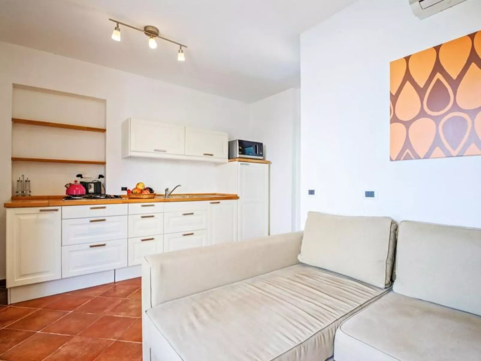 Wohnung 'Ancora Bianca' mit Grill-Binnen