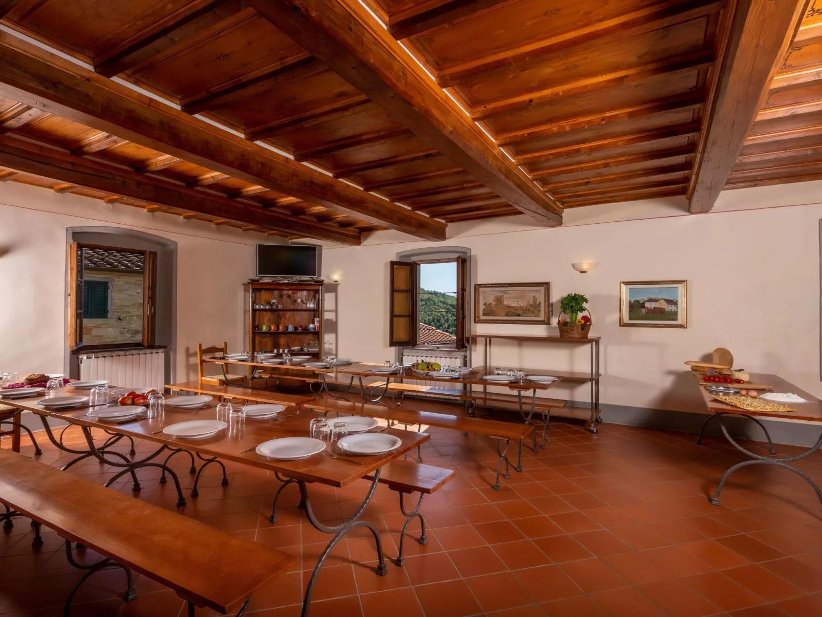 Landvilla mit Pool und Garten – die perfekte Kulisse für Feierlichkeiten oder V-Image-tags.info