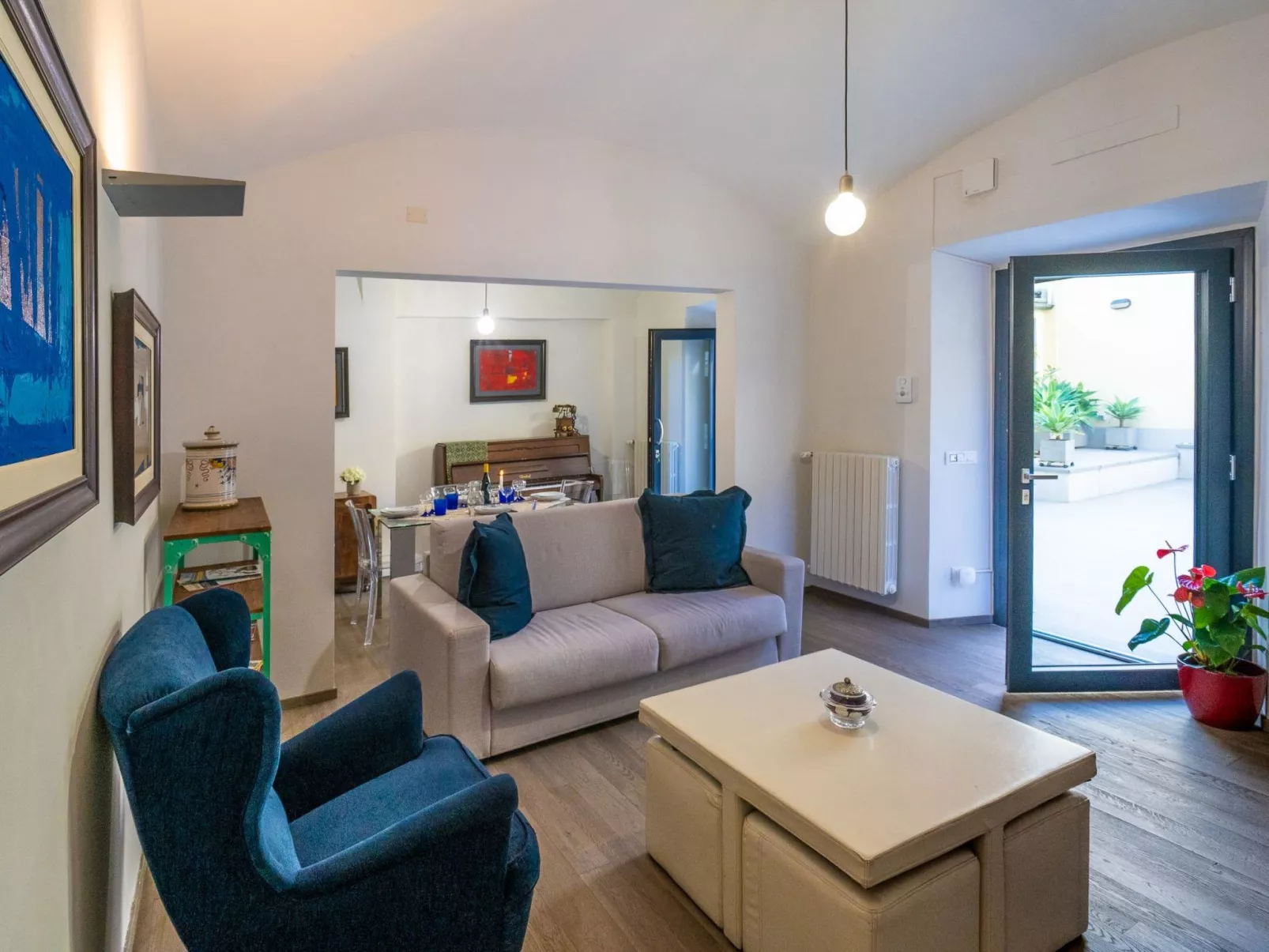 Das Haus des Pianisten-Binnen