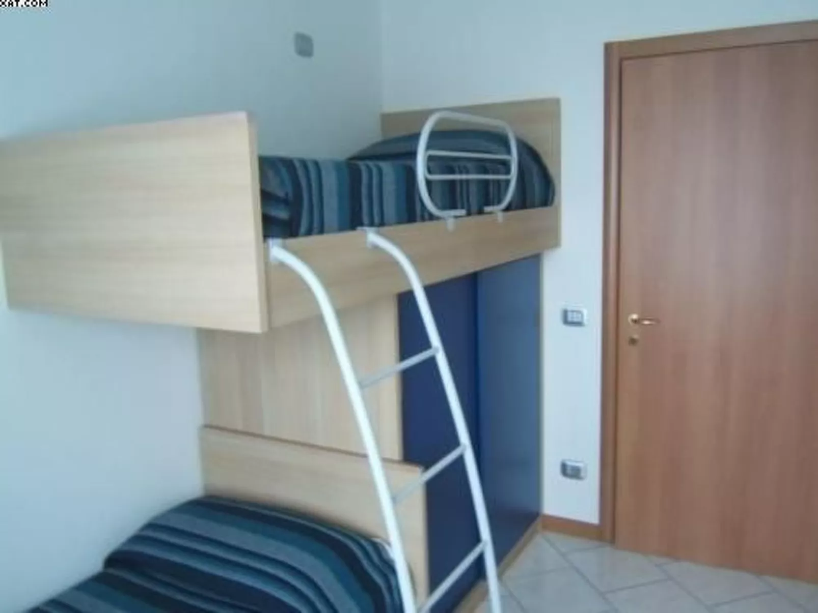 Wohnung 8 mit Seeblick, Garage, Schwimmbad,-Binnen