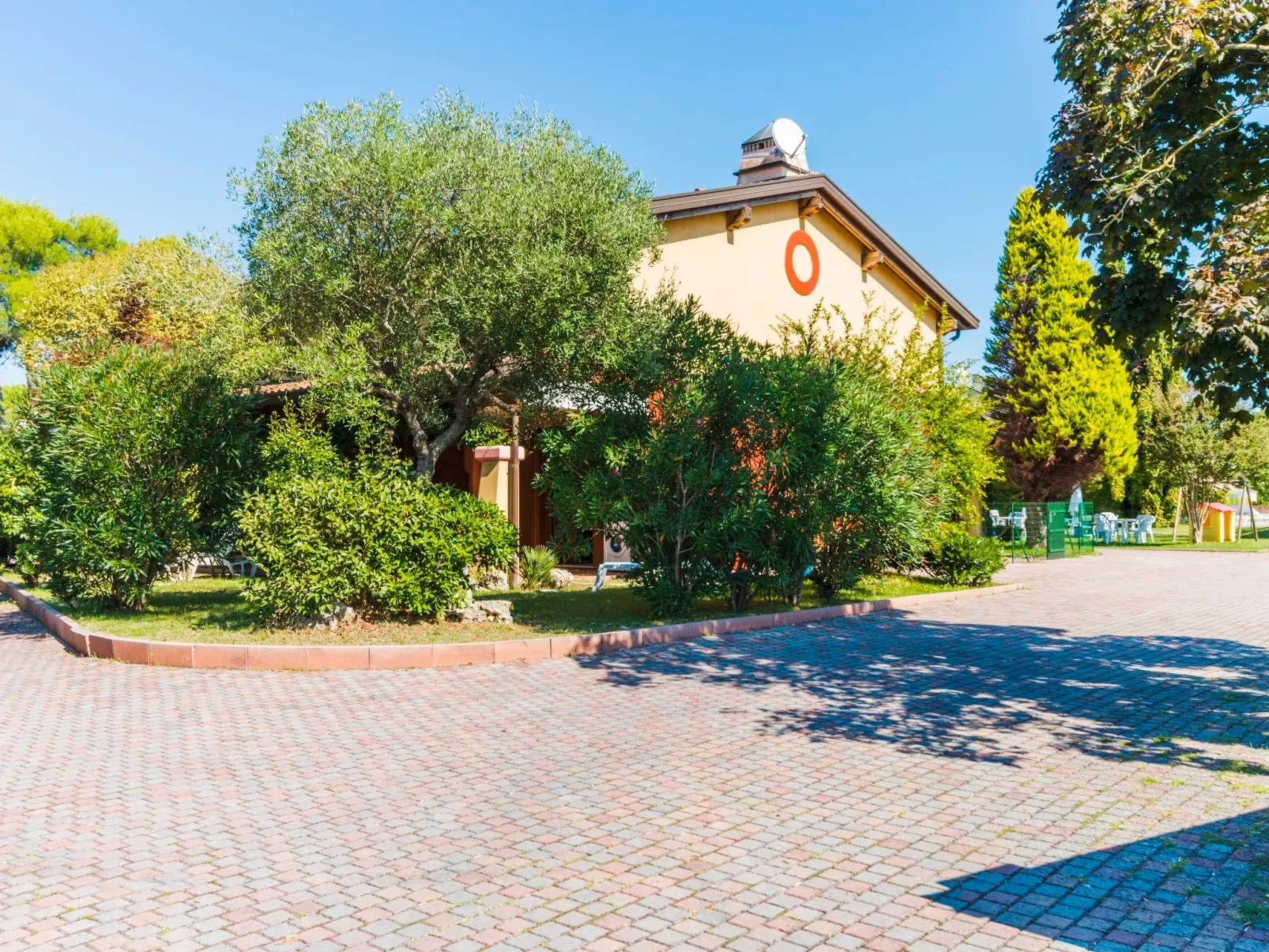 Borgo Stella Marina 2A Villa für 6 Pers. 50 qm.-Buiten