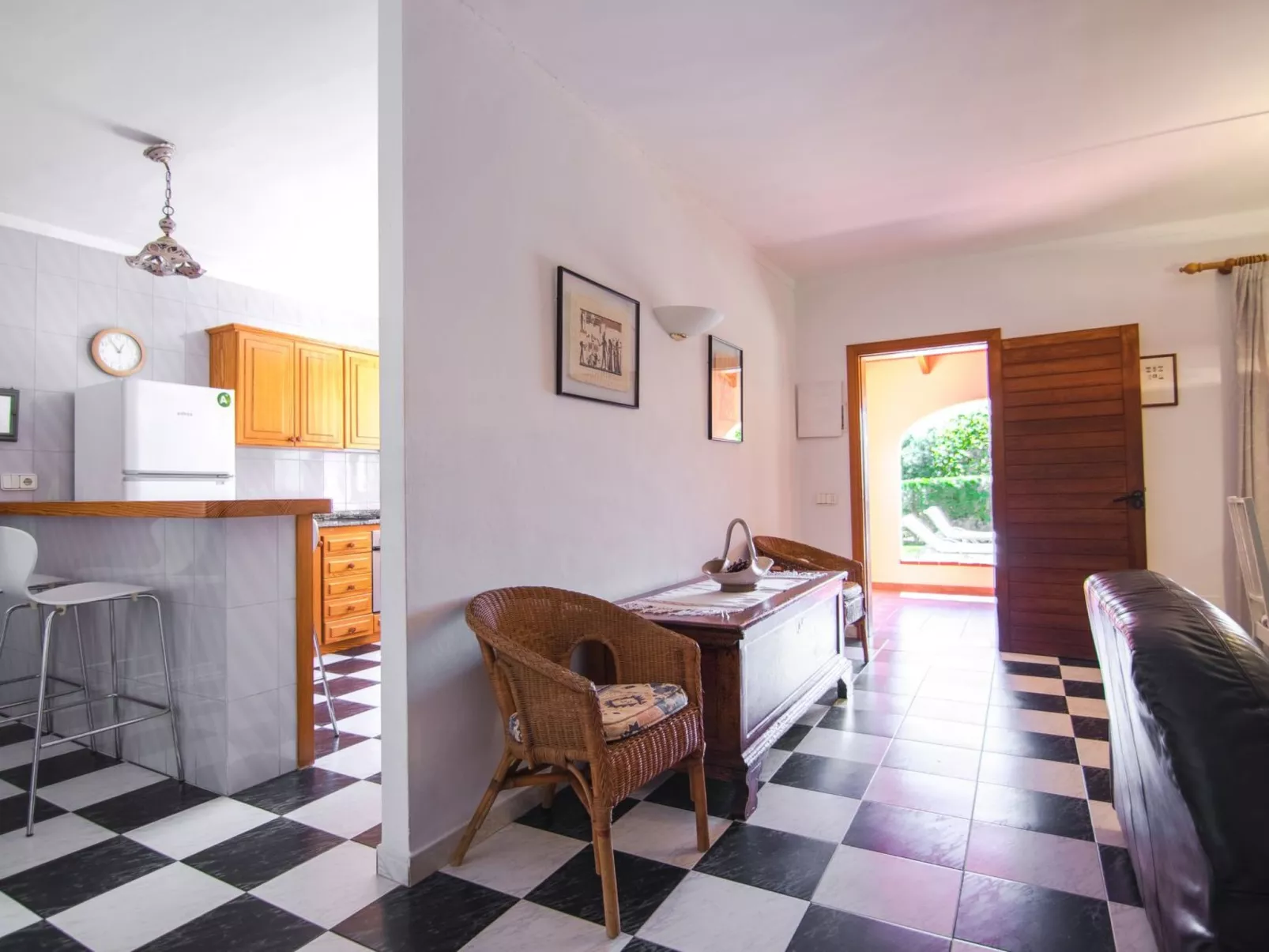 Finca mit Garten, Grill und Terrasse - Binnen