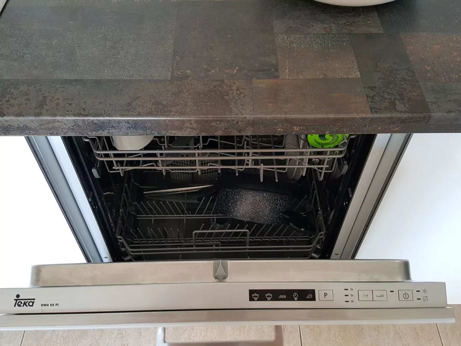 Wohnung mit Aussicht auf Meer und Klippen-Image-tags.info