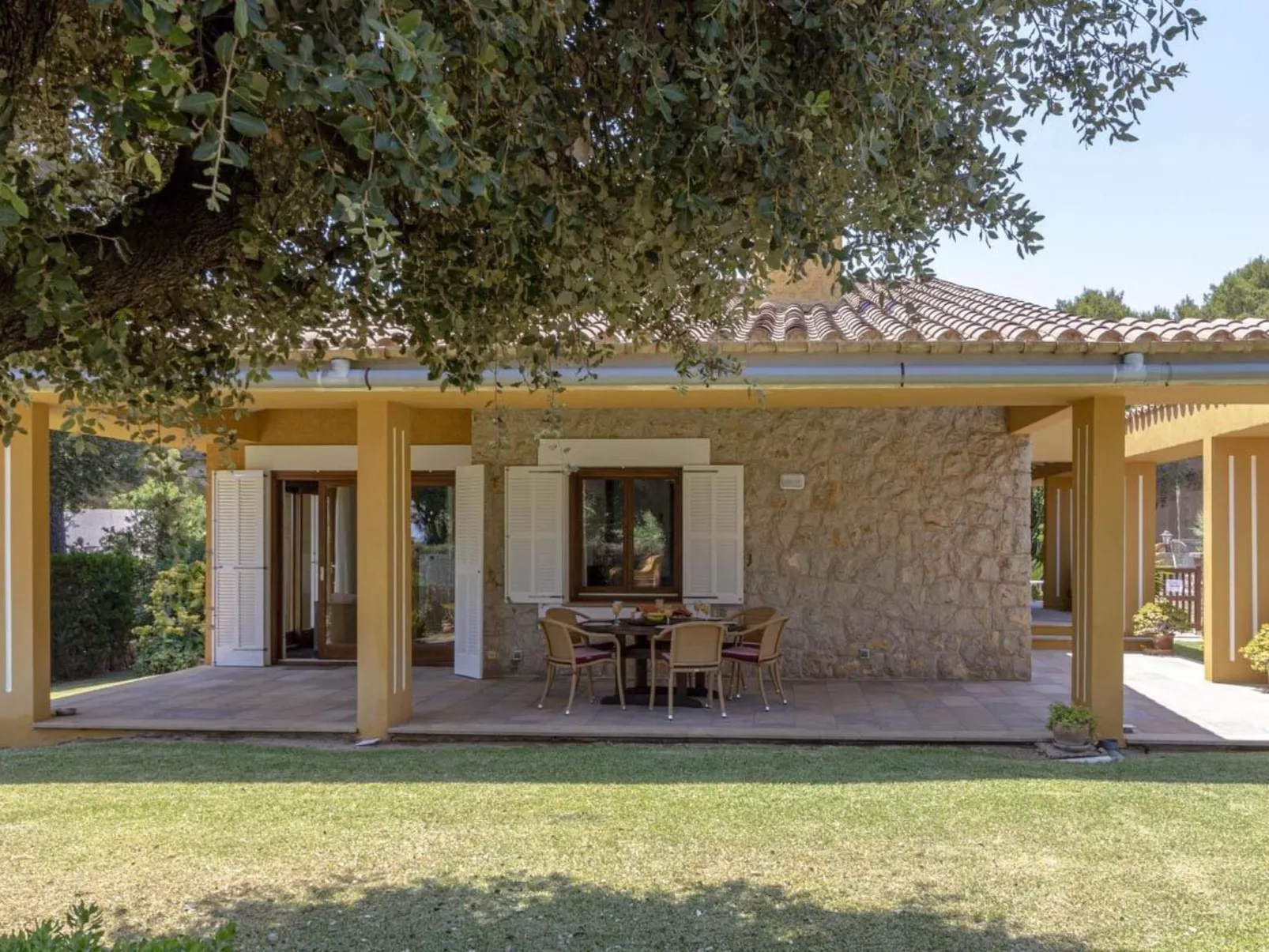 Vila Formosa Cala Sant Vicenç-Buiten