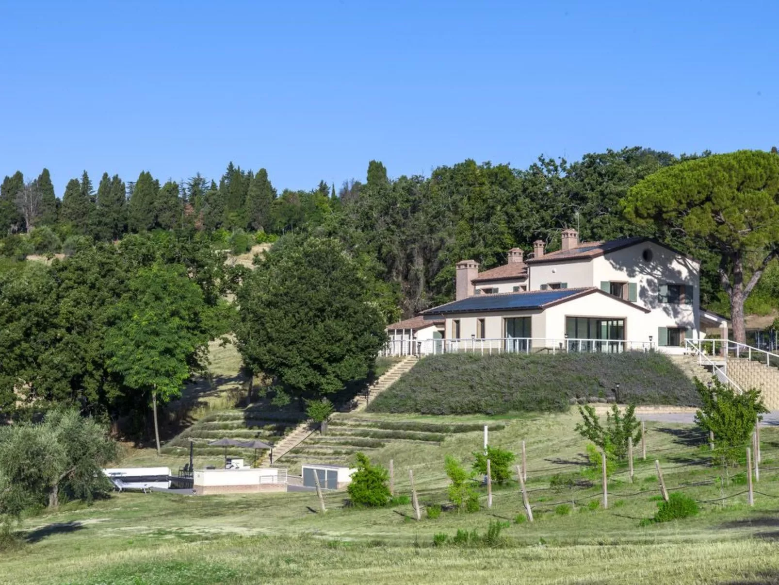 Casale Astralis Marcheholiday-Buiten