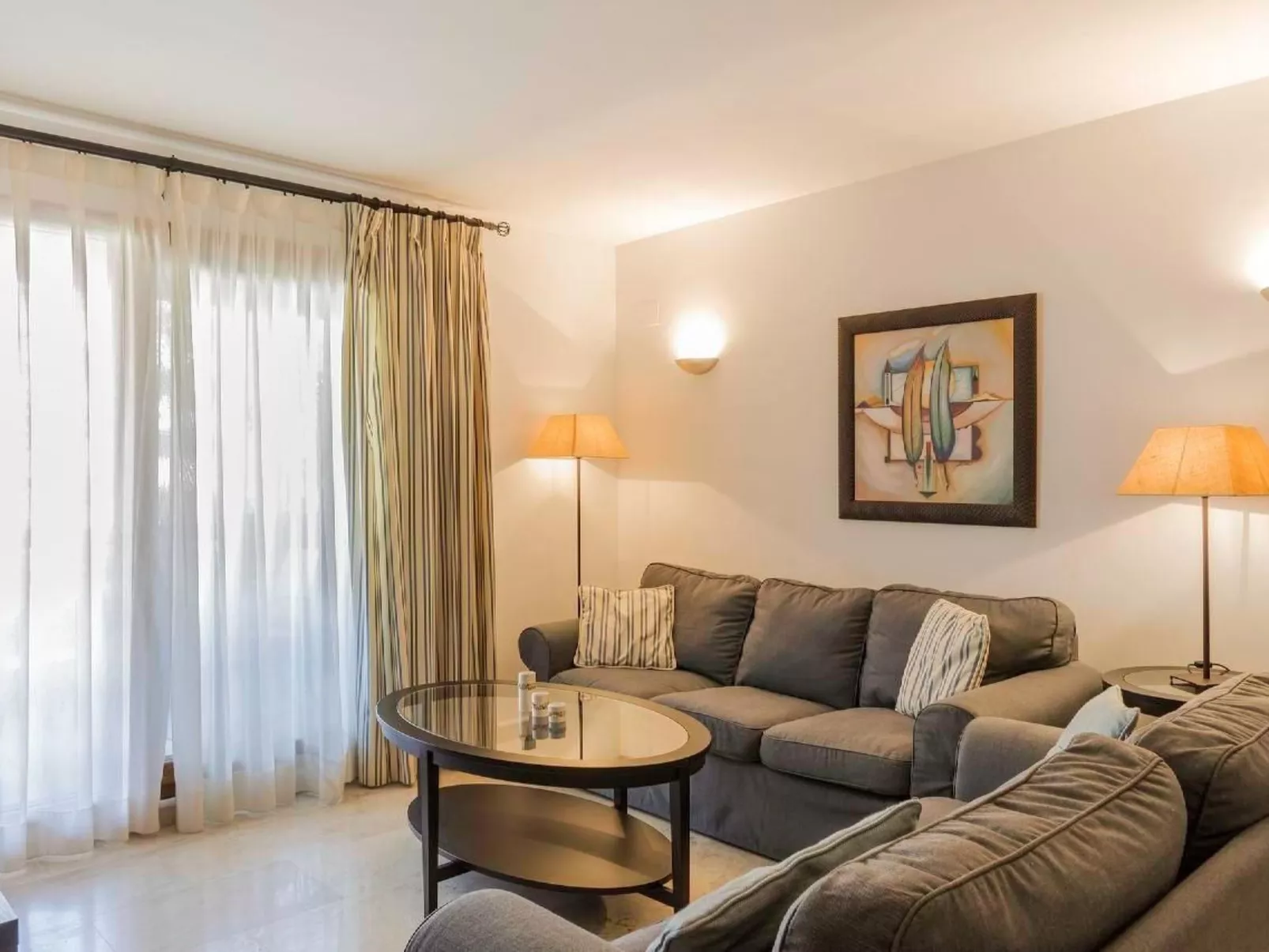 "Blue" mit Schwimmbad-Image-tags.info