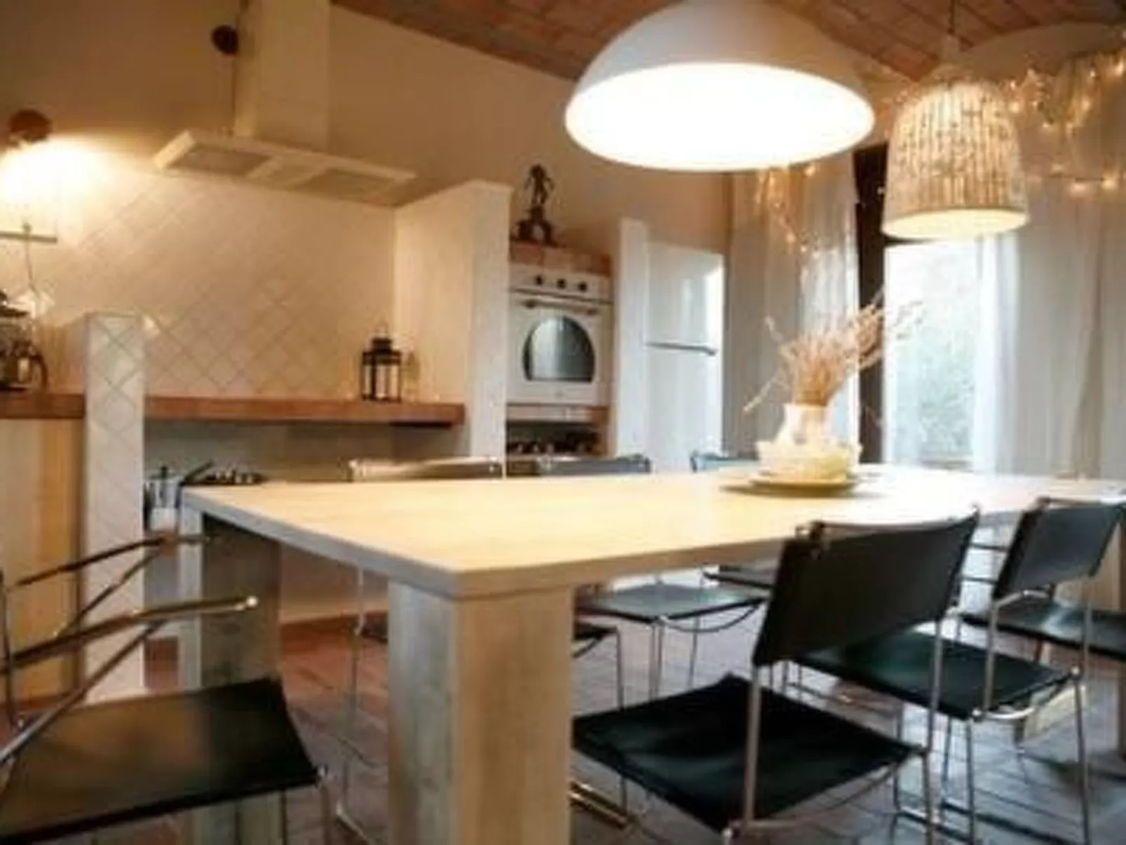 In Montescudaio mit Großem Garten-Image-tags.info