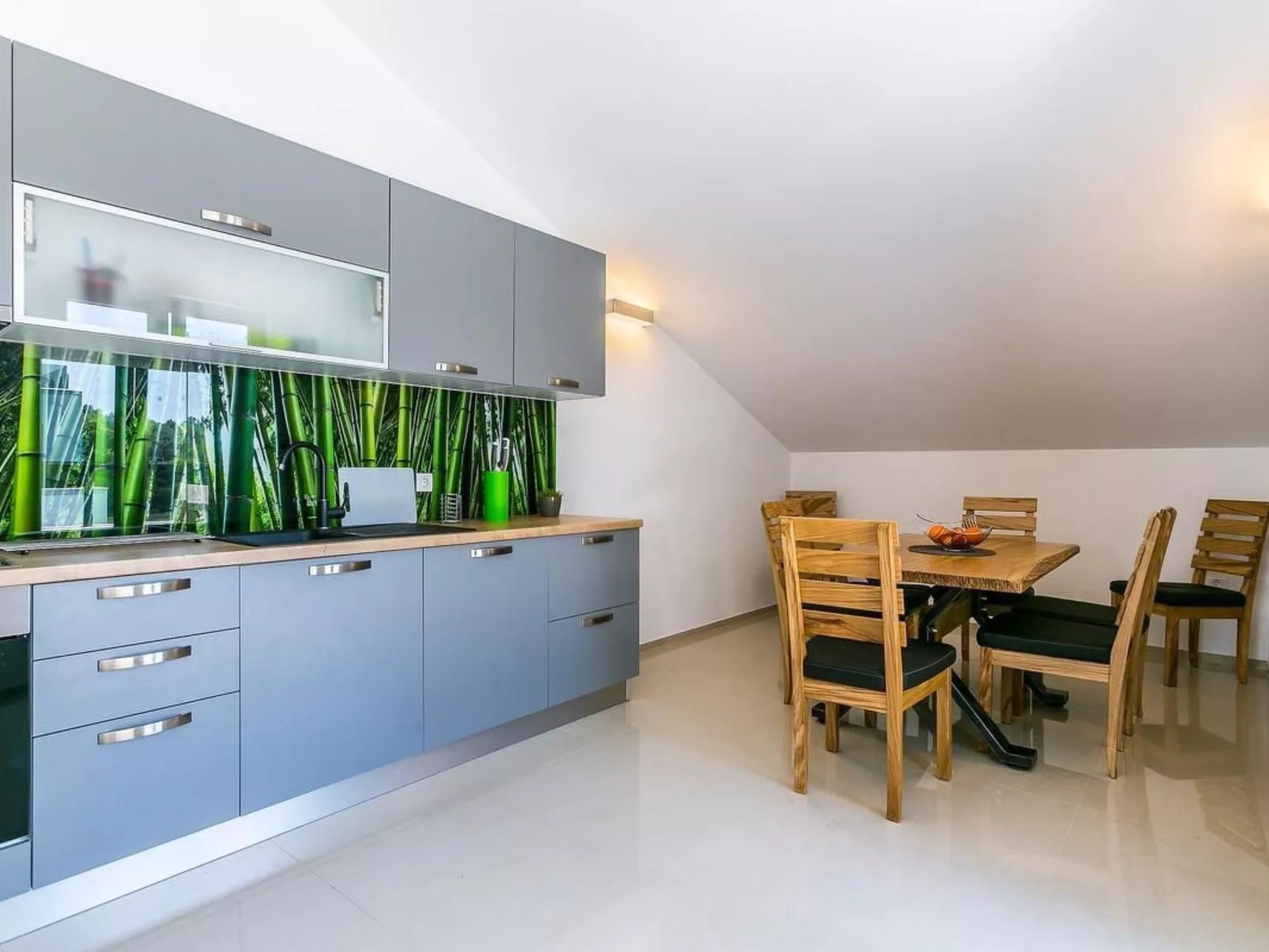 Für 6 Personen ca. 147 m&sup2; in Medulin, Istrien (Medulin und Umgebung)-Binnen