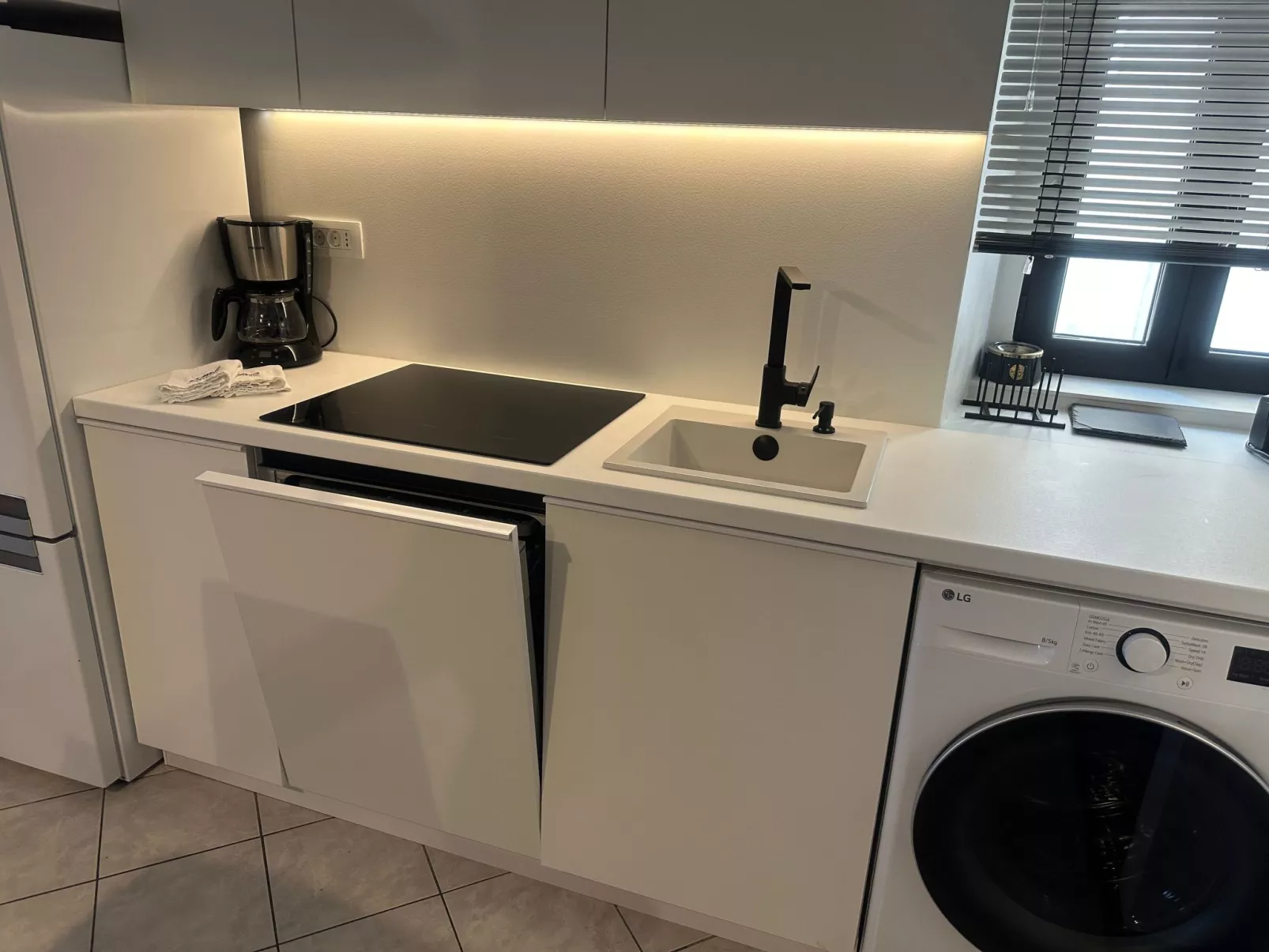 Baska Fiorino Wohnung-Binnen