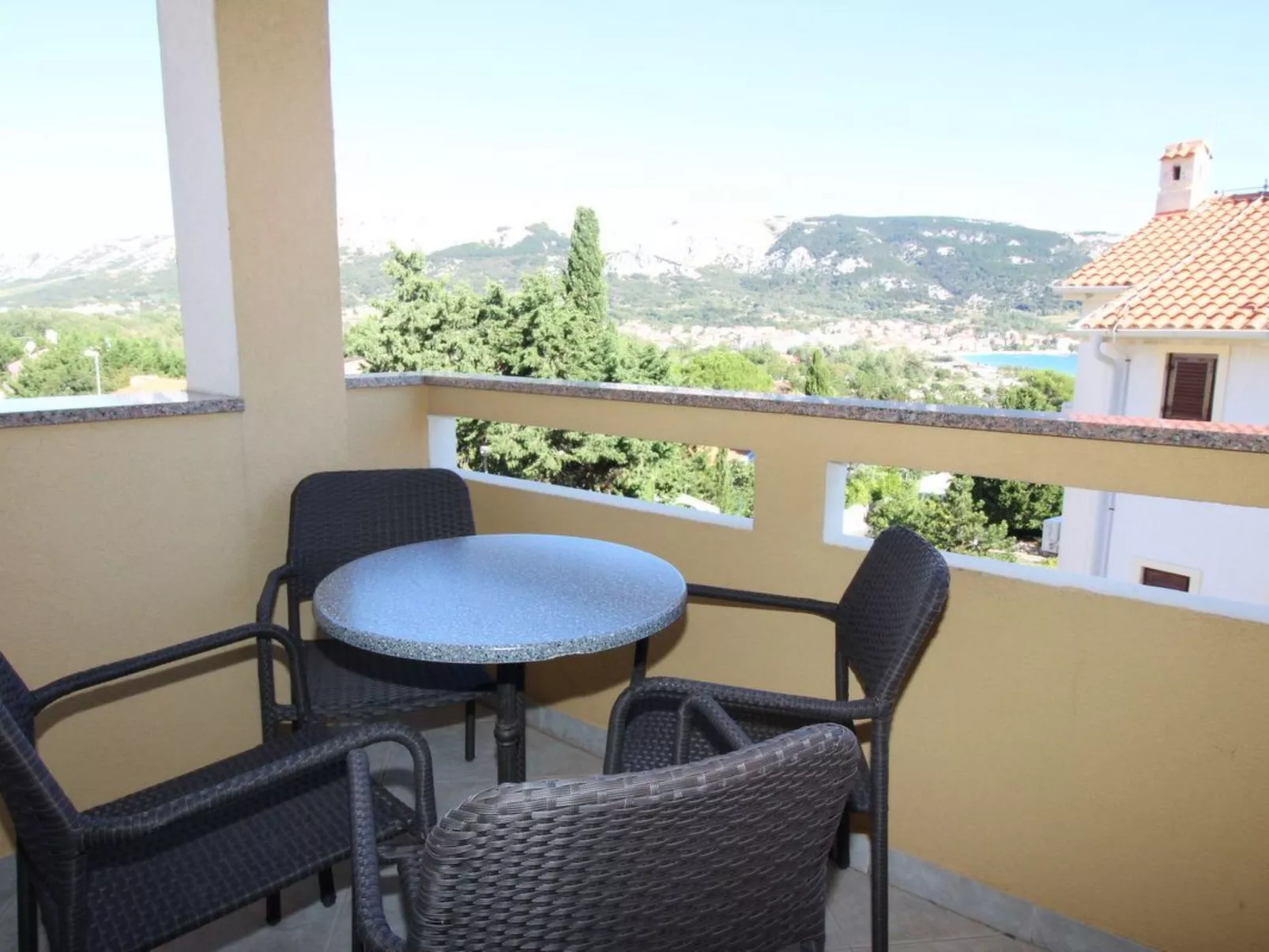Wohnung in Baška mit Eigenem Balkon