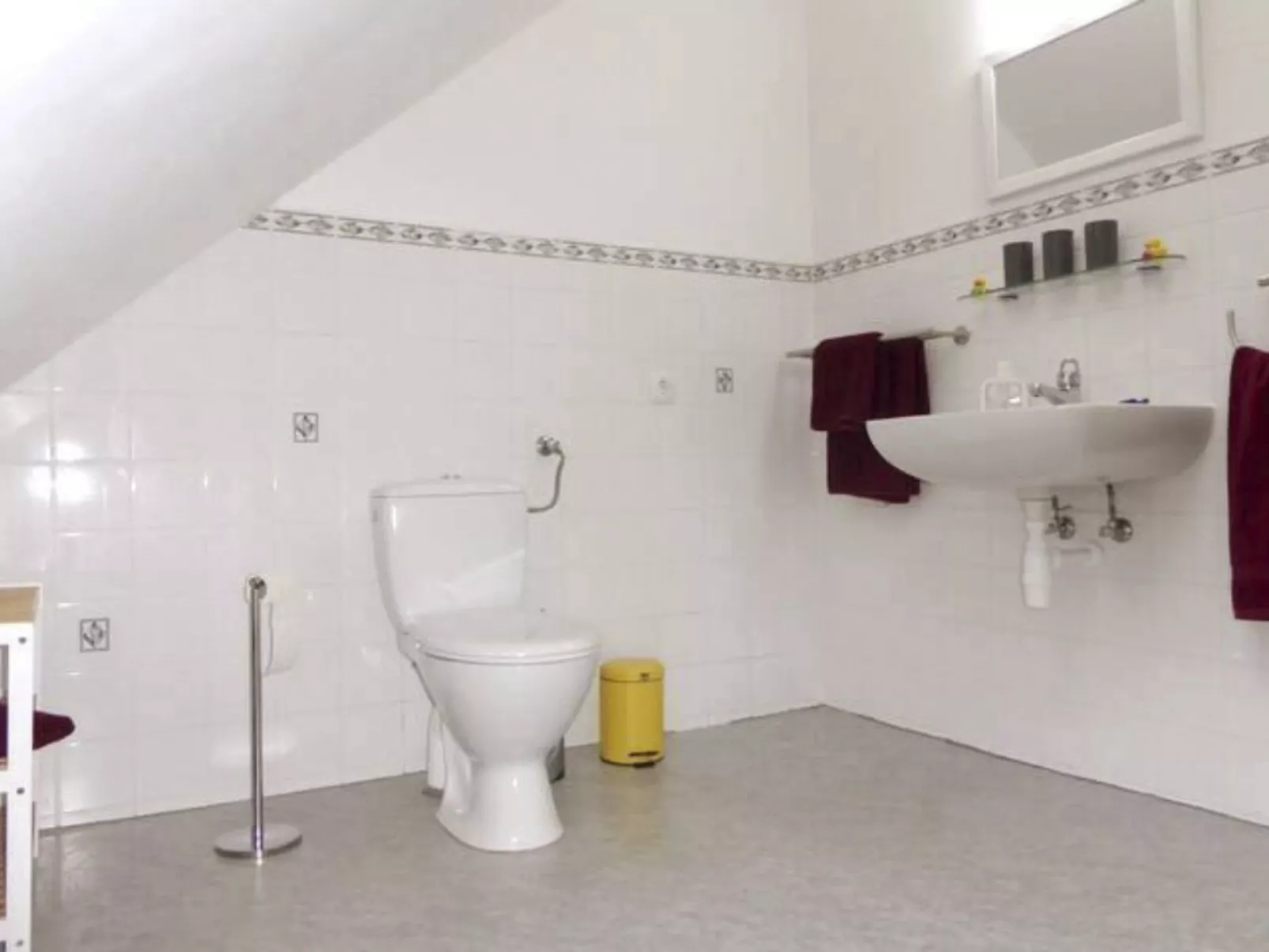 Wohung mit Balkon und Garten nahe Stadtgrenze-Binnen