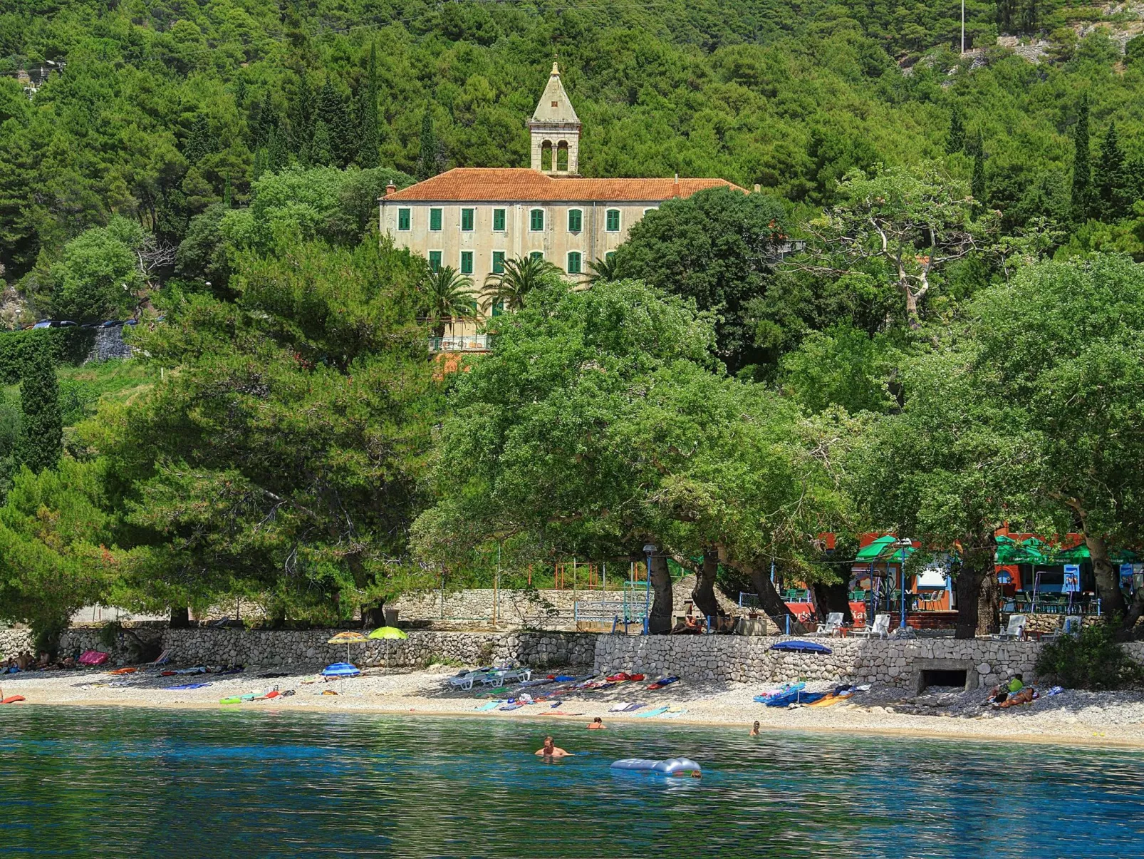 Komfortables Studio-Apartment mit Meerblick-Buiten