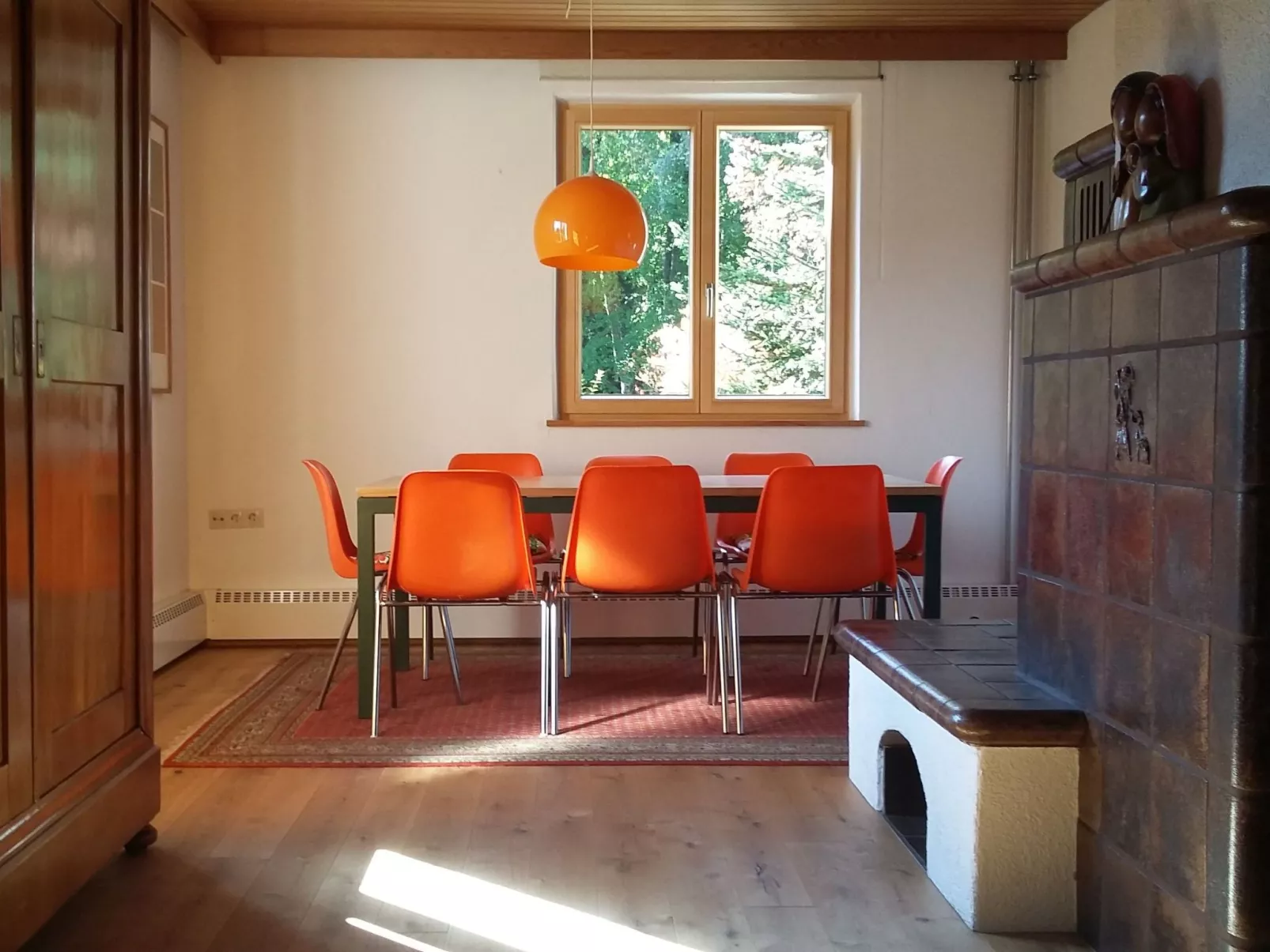 Haus mit  freier Fahrradnutzung und kleinem Boot