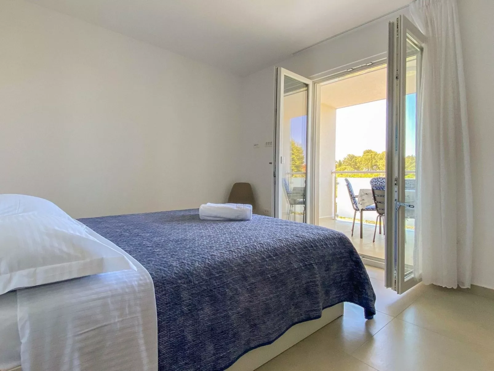 Wohnung "Sofia" mit Balkon-Binnen