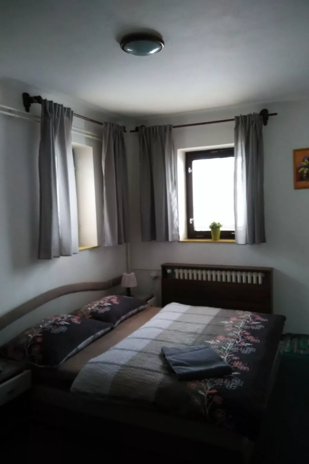 Mit solarbeheiztem Außenpool und Sauna-Binnen