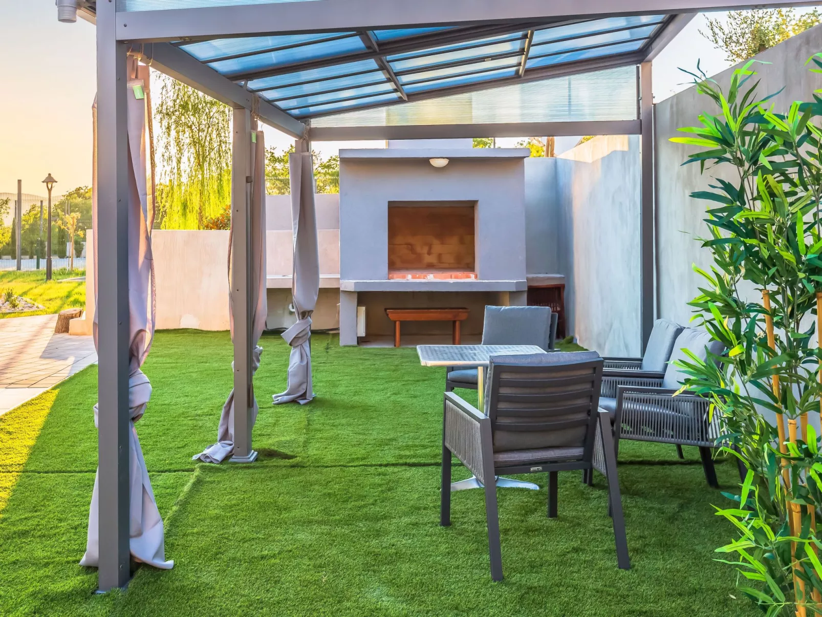 In Dugopolje mit Privatem Pool-Buiten