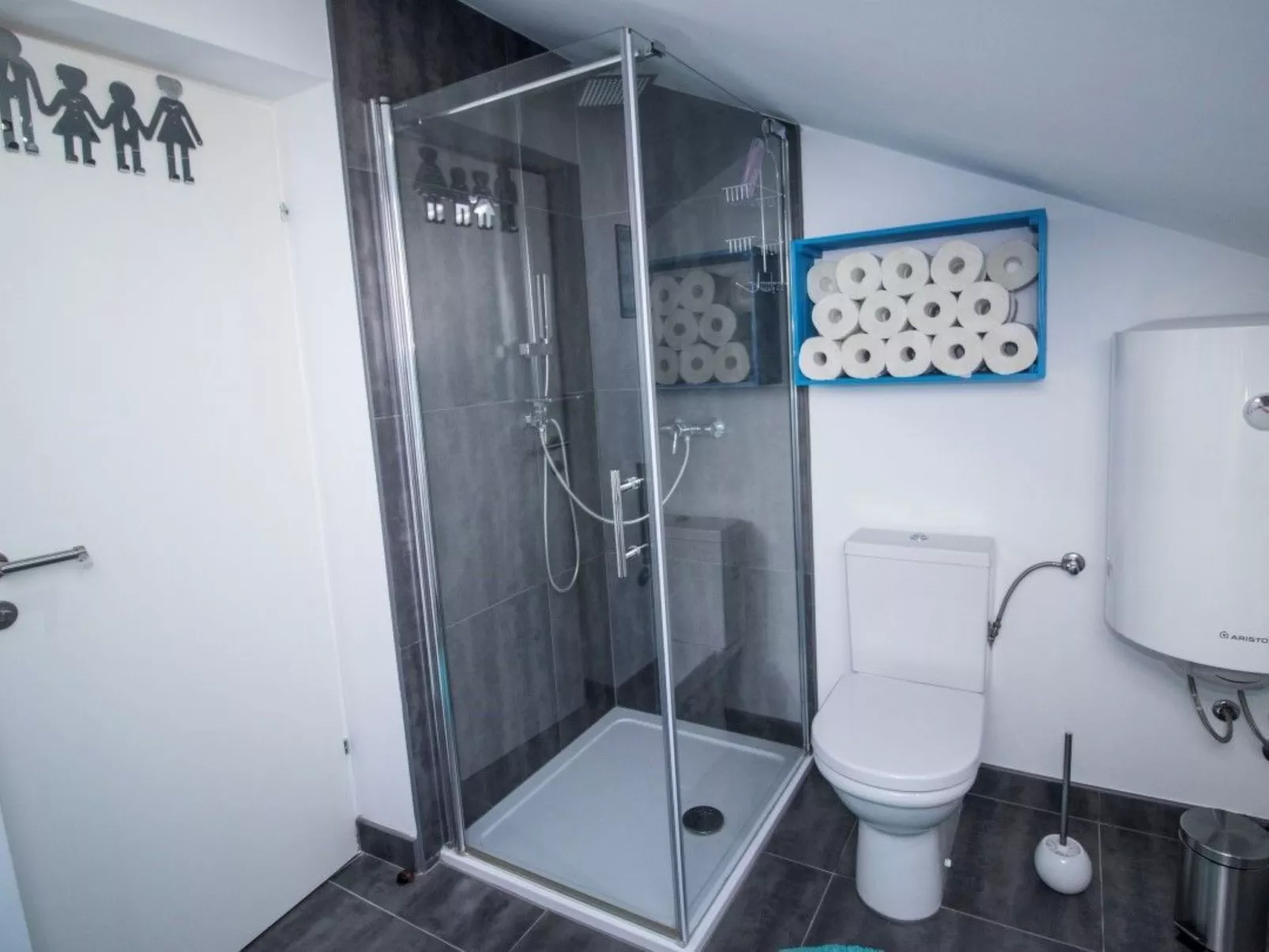 Villa Ni-Sa mit Privatpool für 11 Personen-Binnen