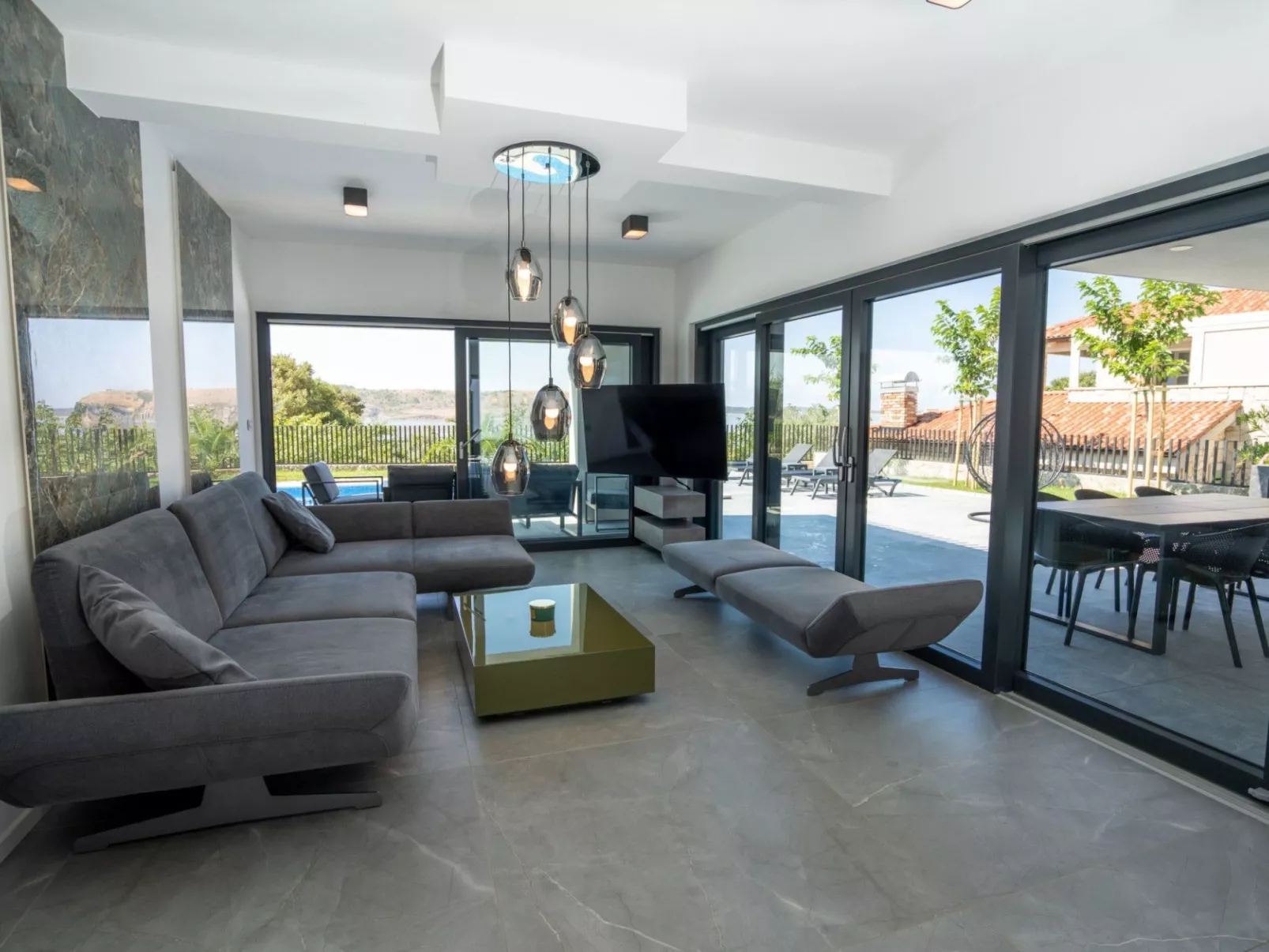 Strandnahe Villa Kara Sevda für 10 Personen-Binnen