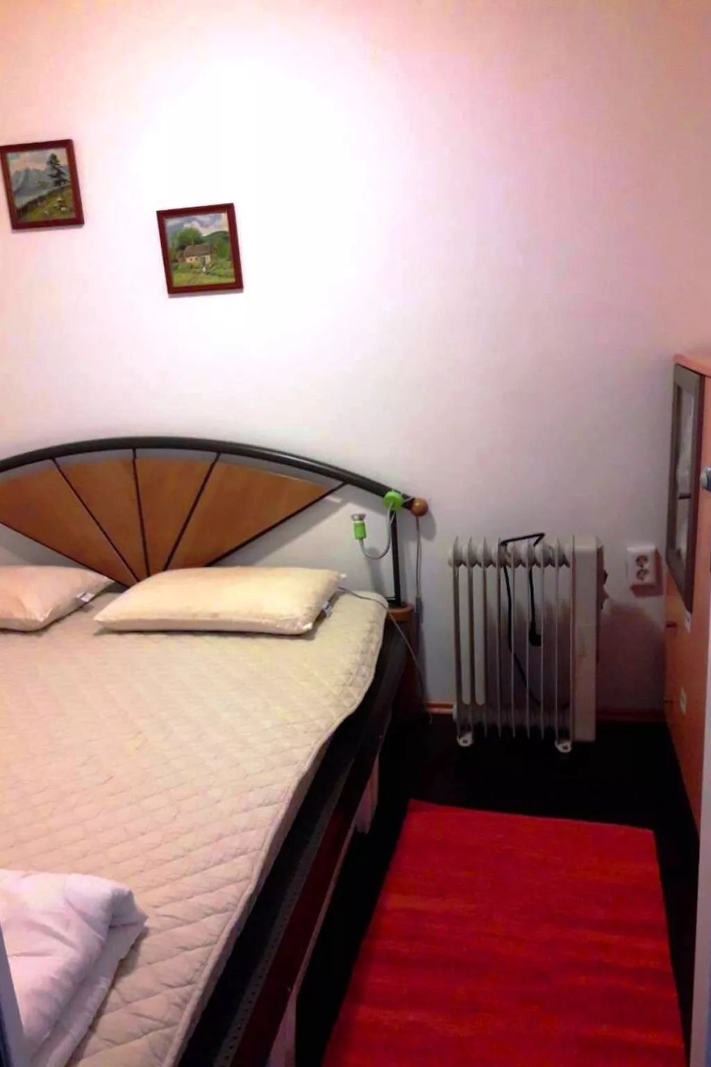 Gemütliches Ferienhaus in Pinezići mit großer Terrasse-Binnen