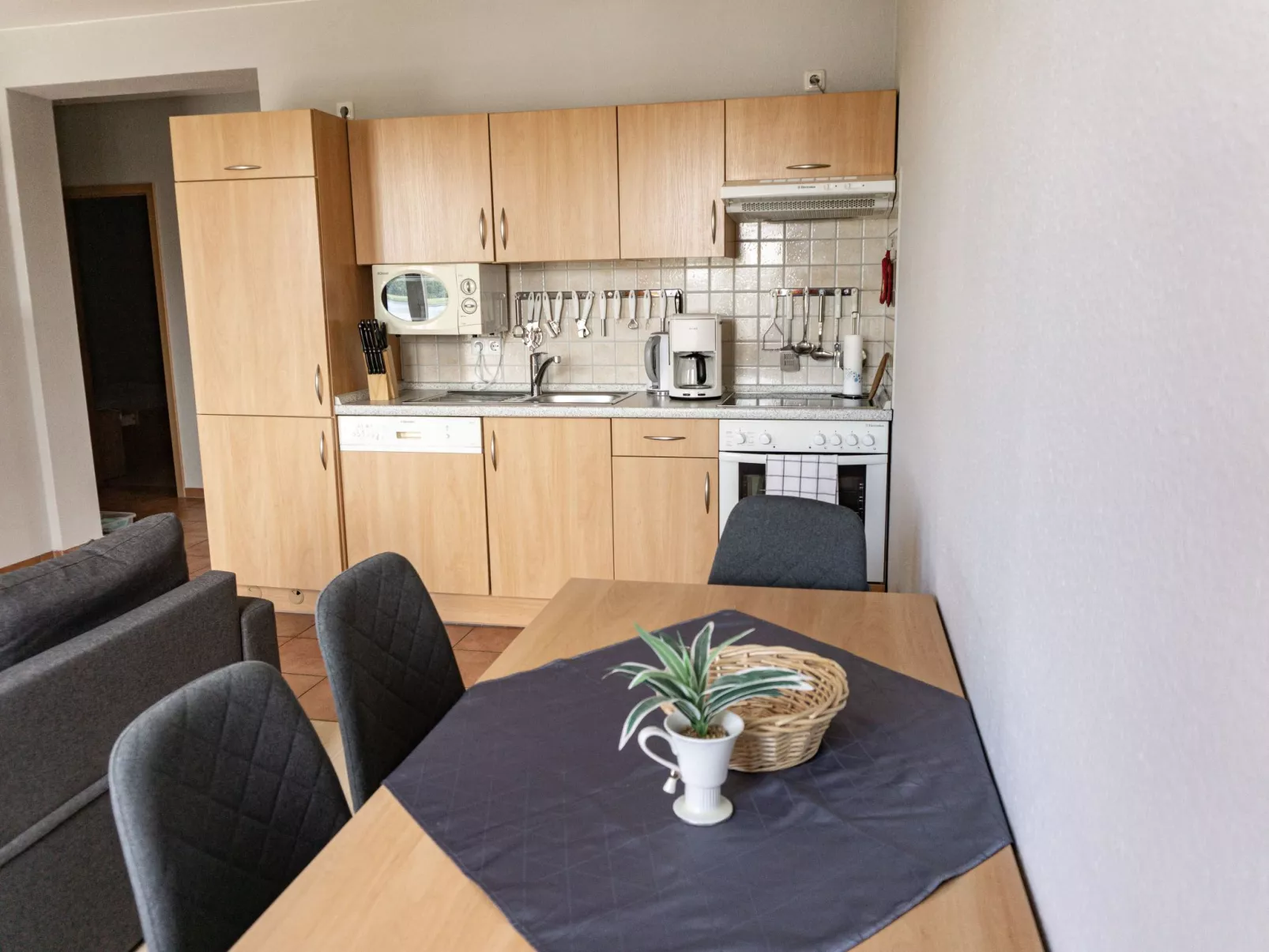 Mit Blick auf das Wasser-Binnen