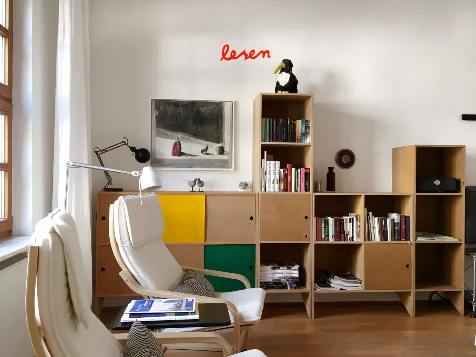 Zentrale Wohnung mit Klavier, Kunst und Design