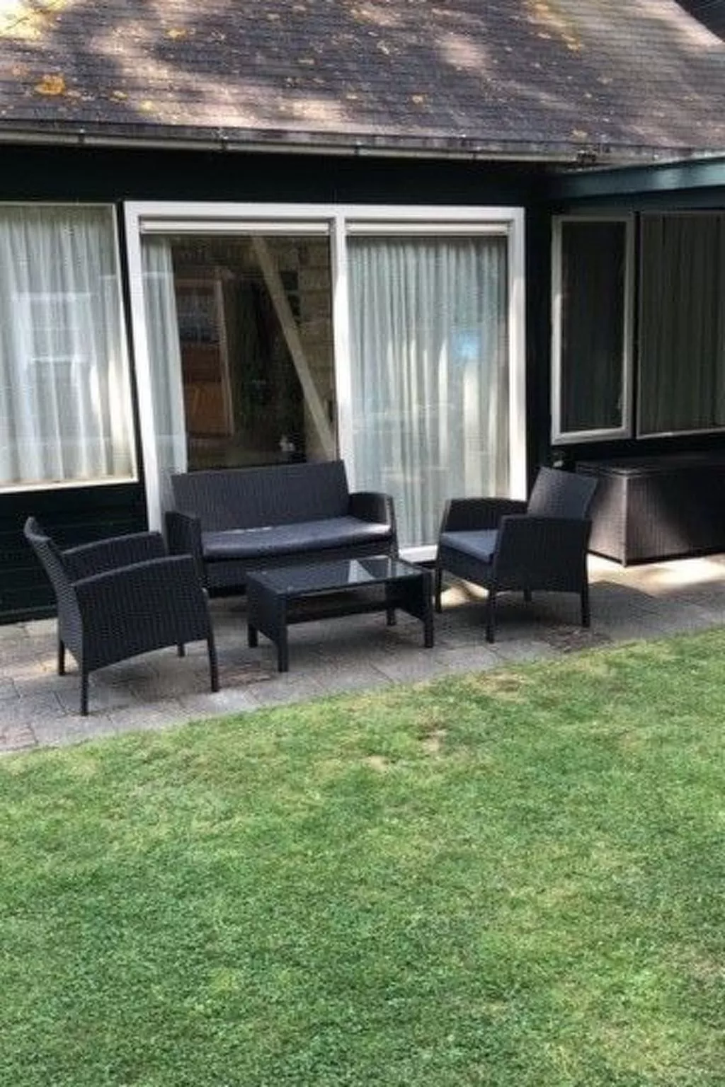 Mit Garten, Grill und Terrasse