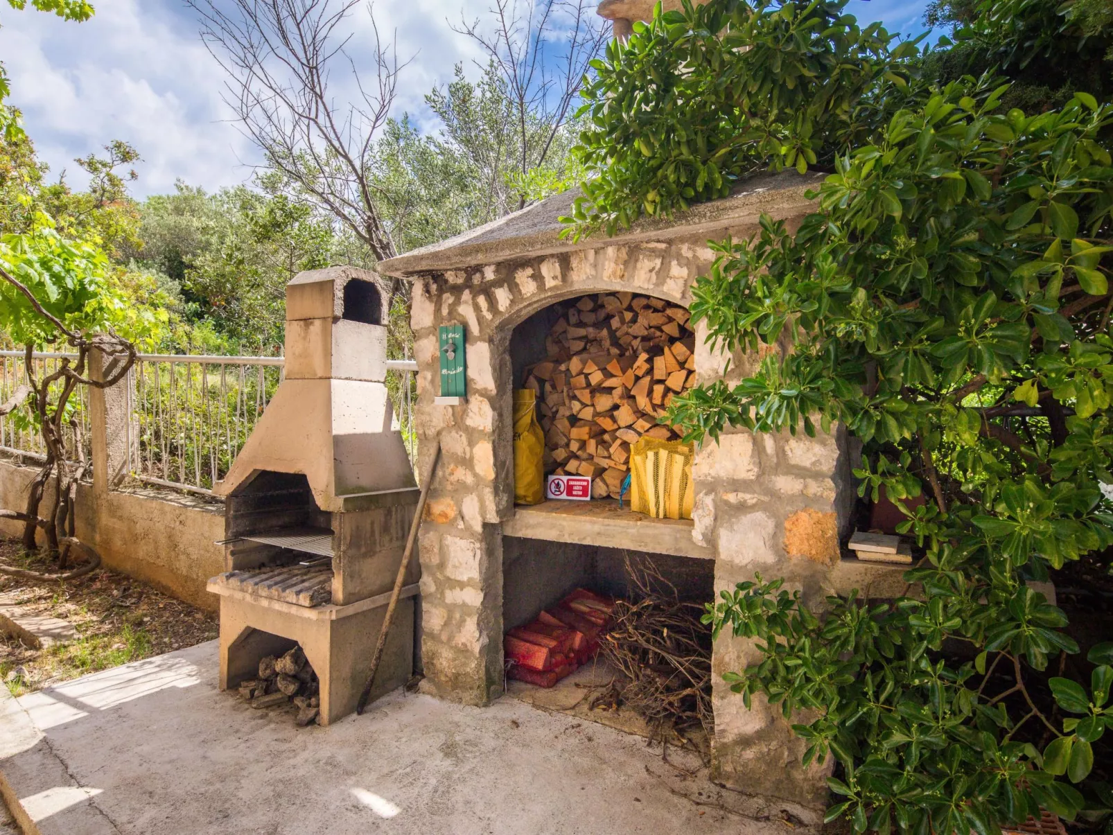 Villa Amalia auf der Insel Murter-Buiten