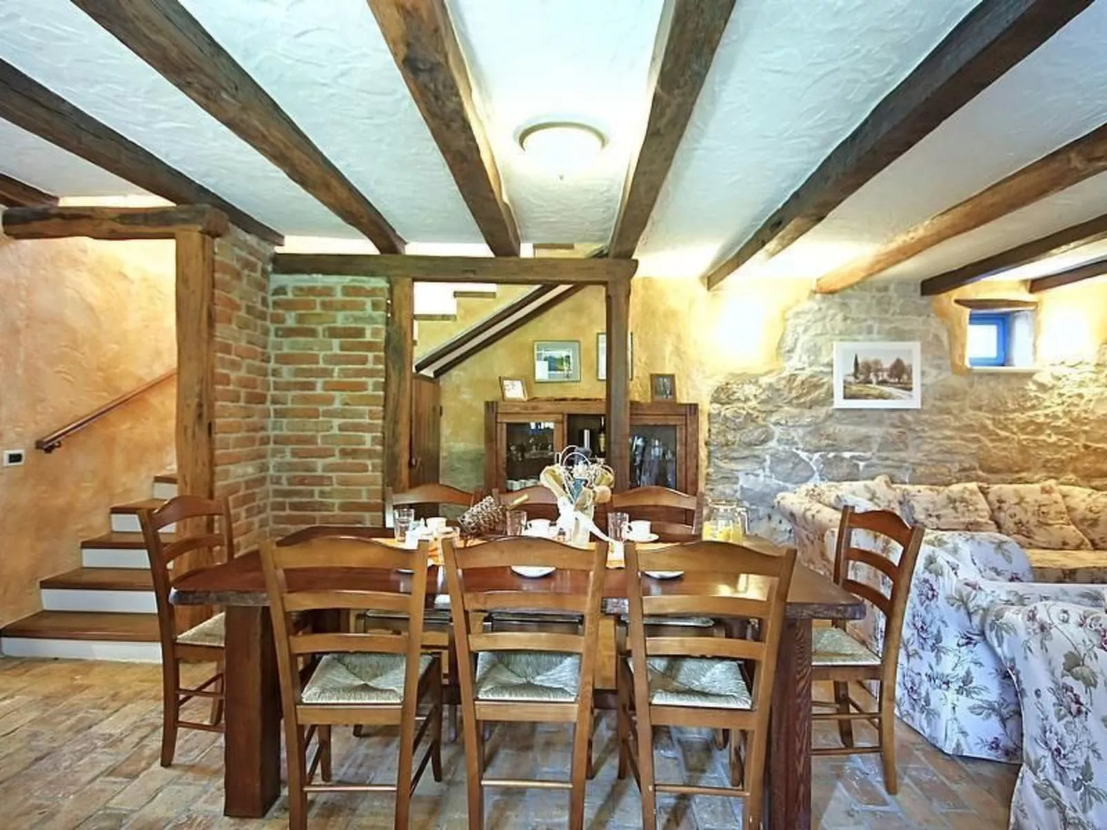 Simone-Image-tags.info