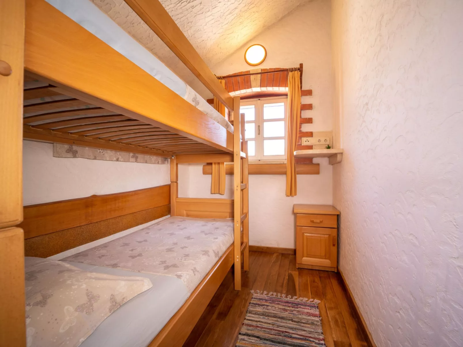 Ranch Visoka in Selca mit Panoramablick aufs Meer-Binnen