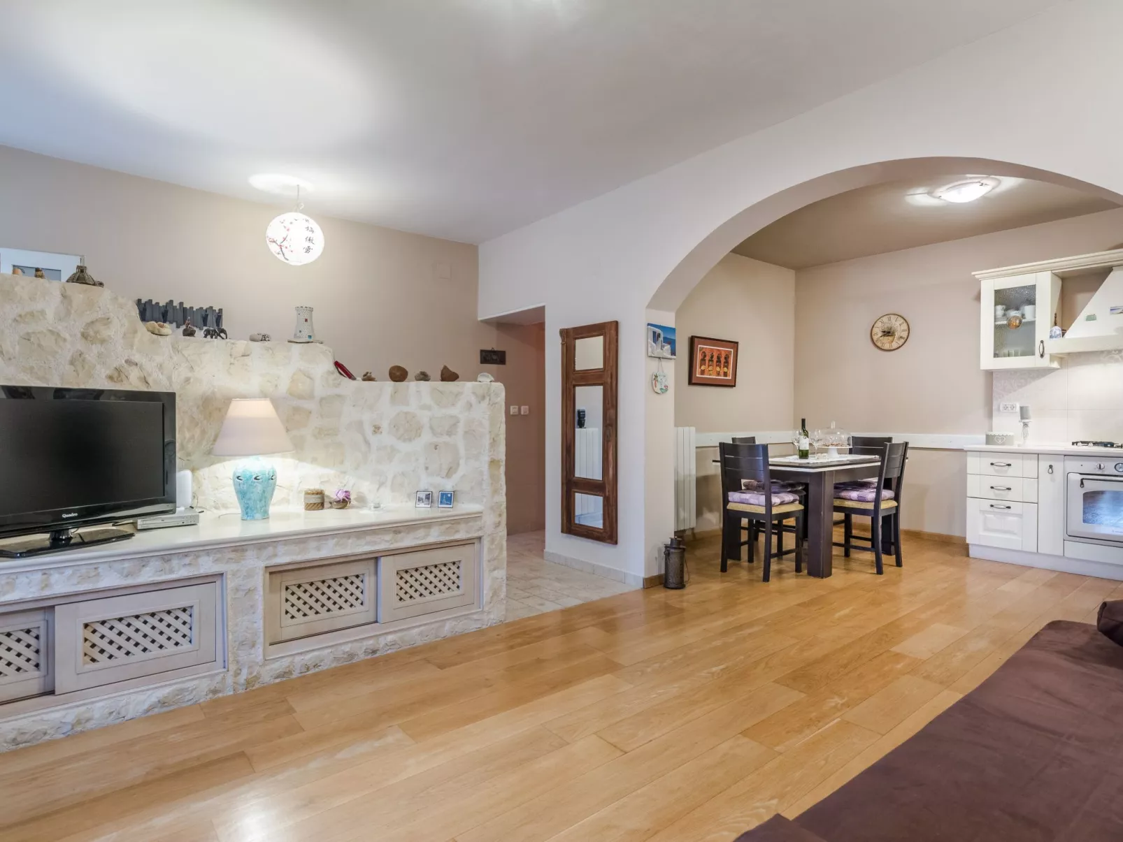 "Jeger" mit Terrasse-Binnen