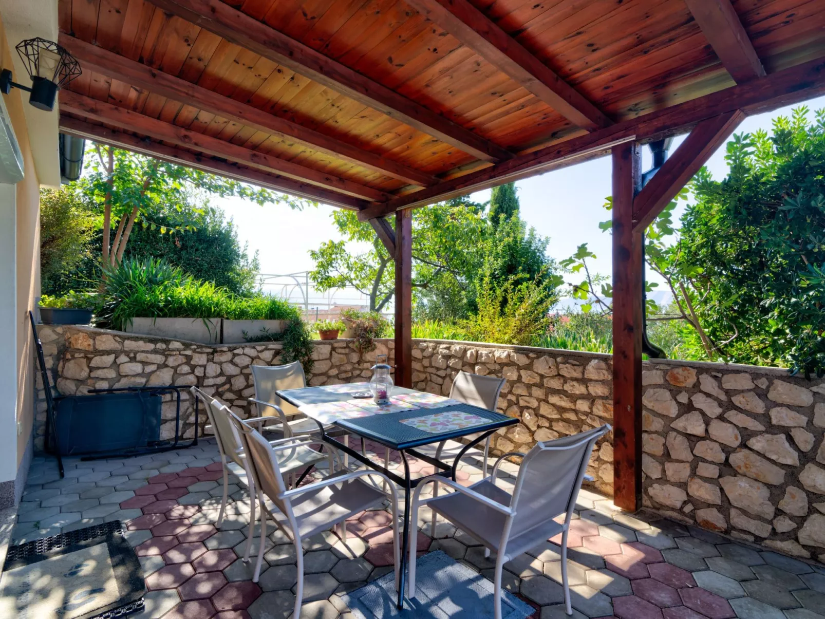 Wohnung mit Terrasse