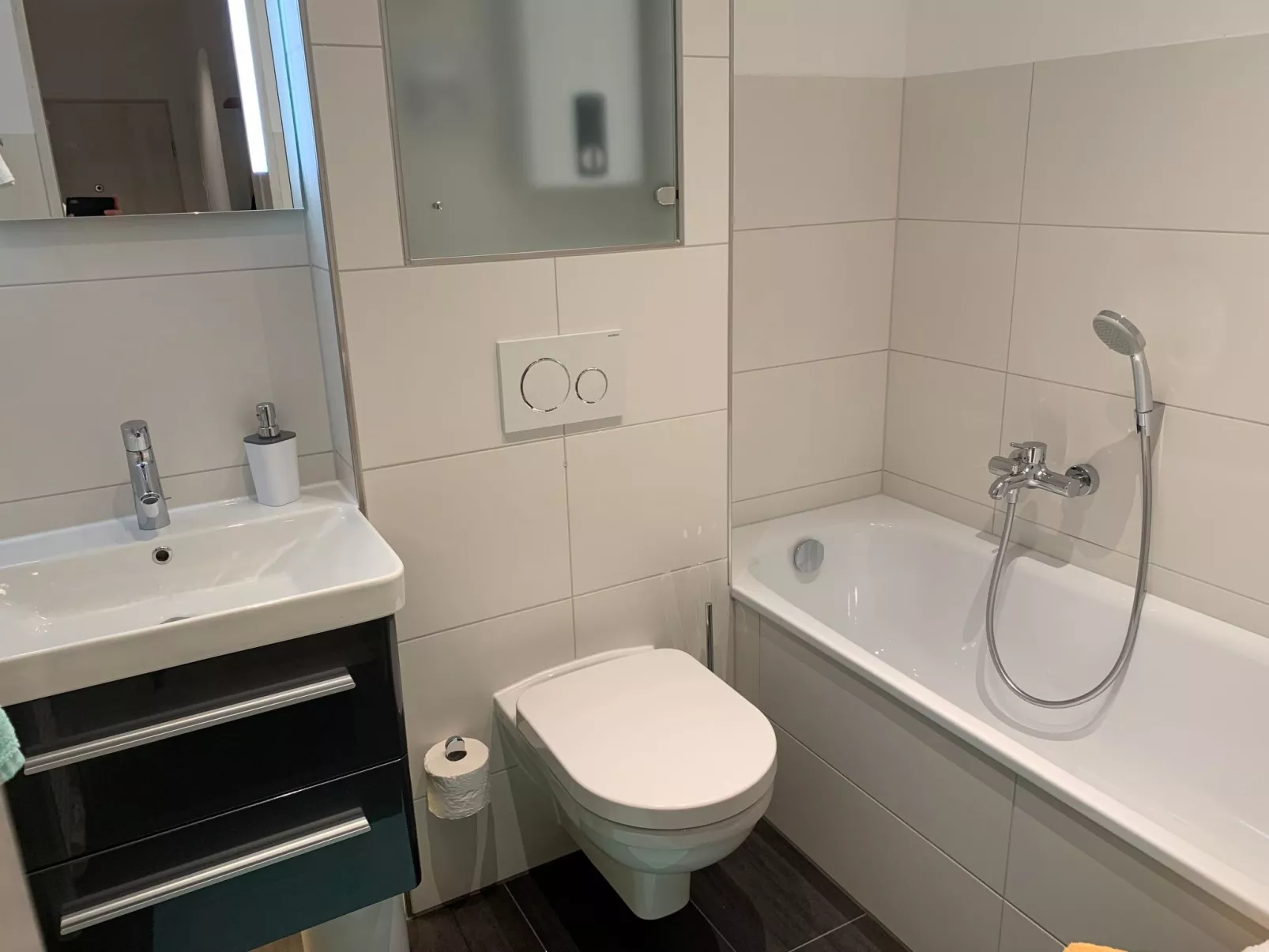 Ferienwohnung mit Infrarotwärmekabine - Binnen