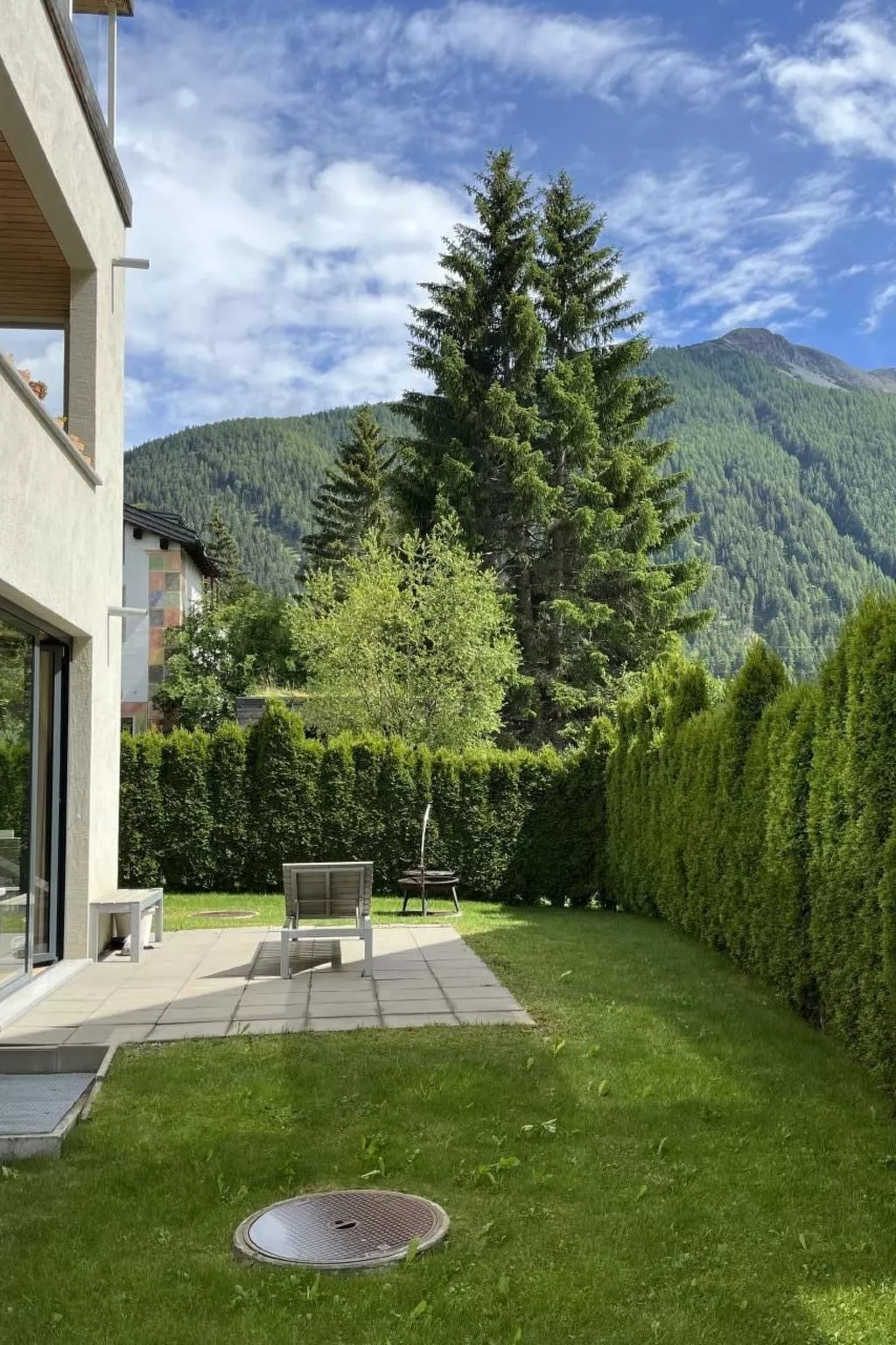 Chasa Ernst-Image-tags.info