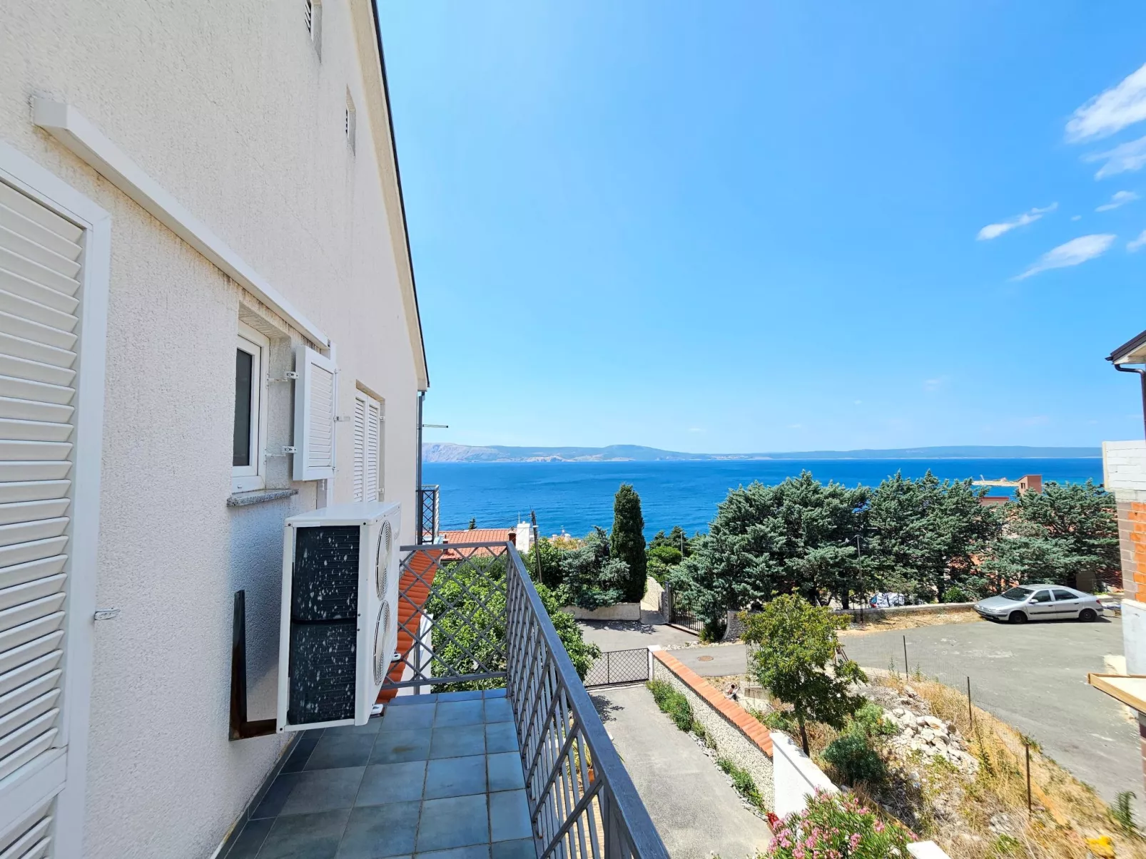 Wohnung für 4 Personen mit Meerblick-Buiten