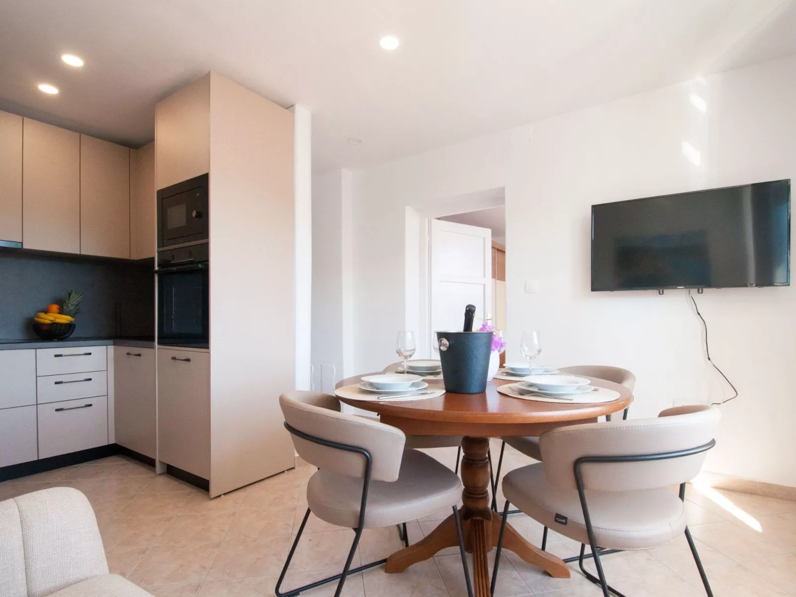 Wohnung "Ela A4" direkt am Strand-Binnen