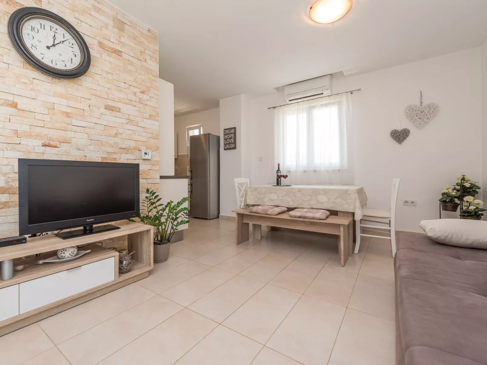 Wohnung Miriam mit Terrasse - TA Leut Agency