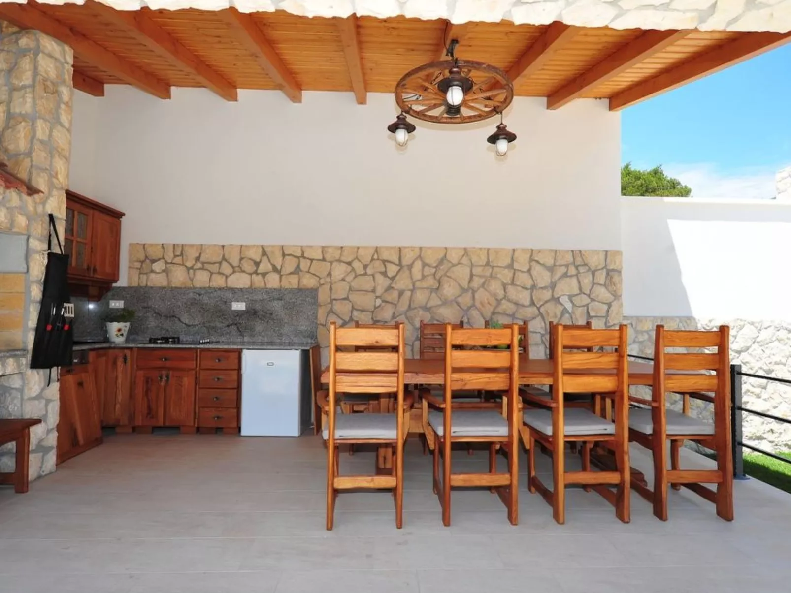 Villa Ohoho in Sibenik-Buiten