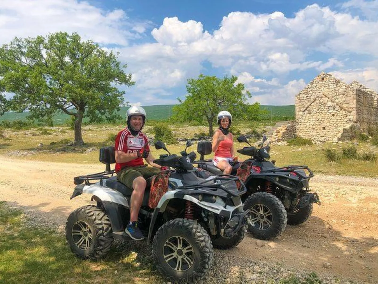 Strandappartement Ana mit Meerblick, Garten, Grillplatz-Buiten