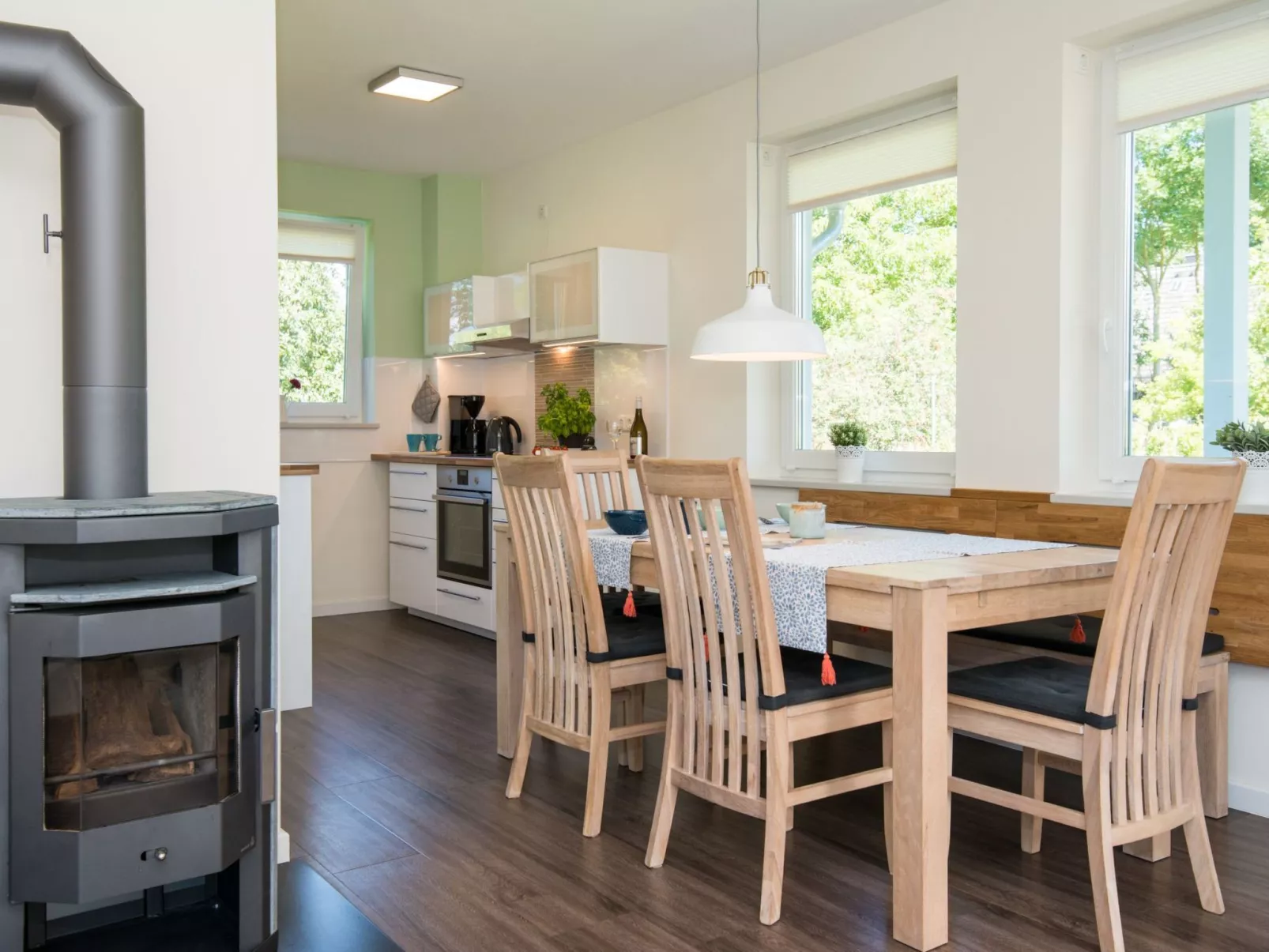 Frida-Image-tags.info