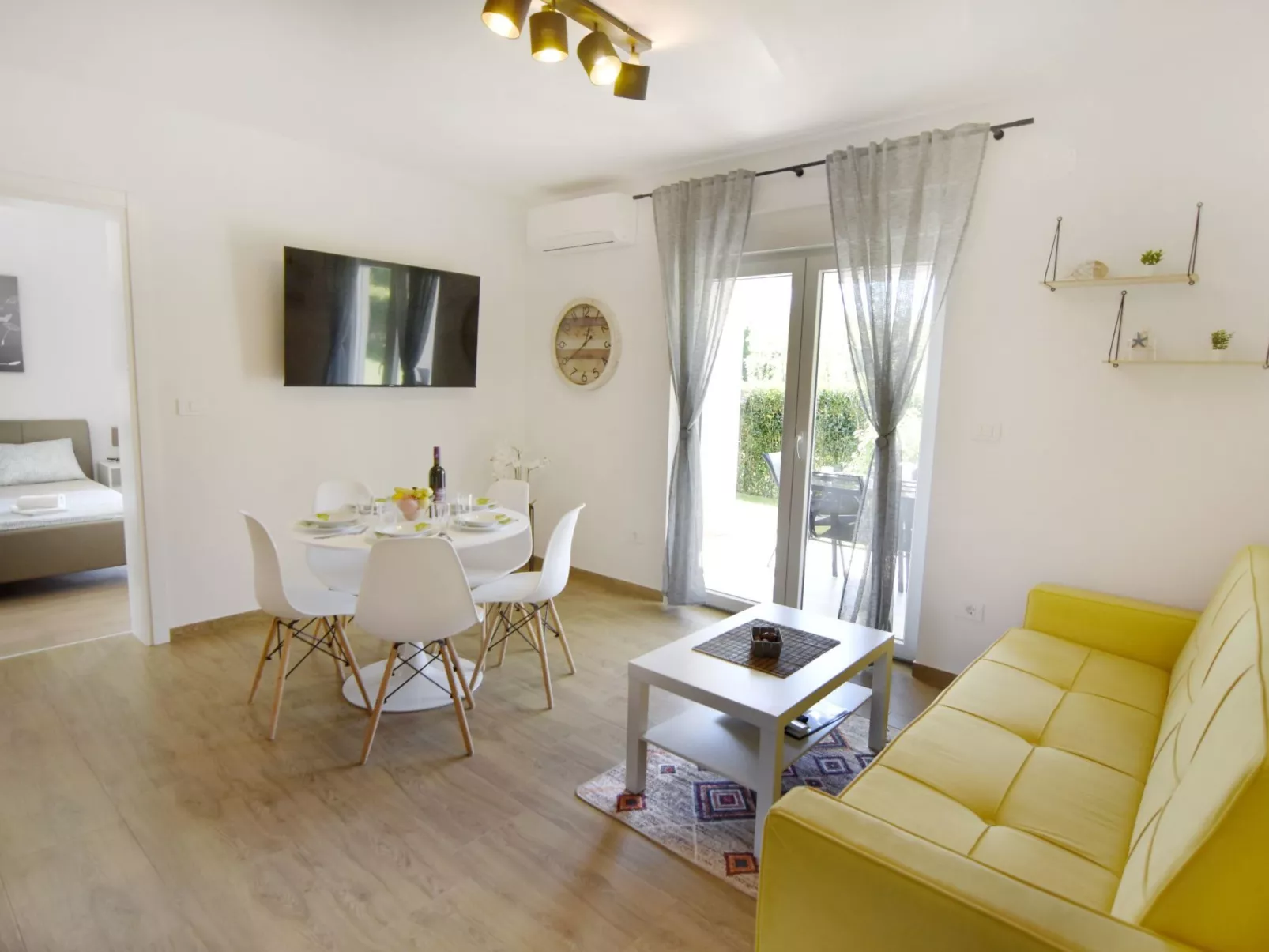 Mares 1-Image-tags.info