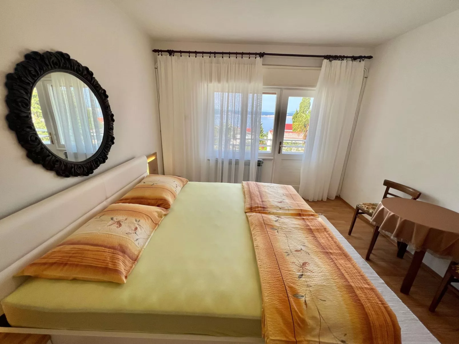 Wohnung in Dramalj mit Grill und Terrasse-Binnen