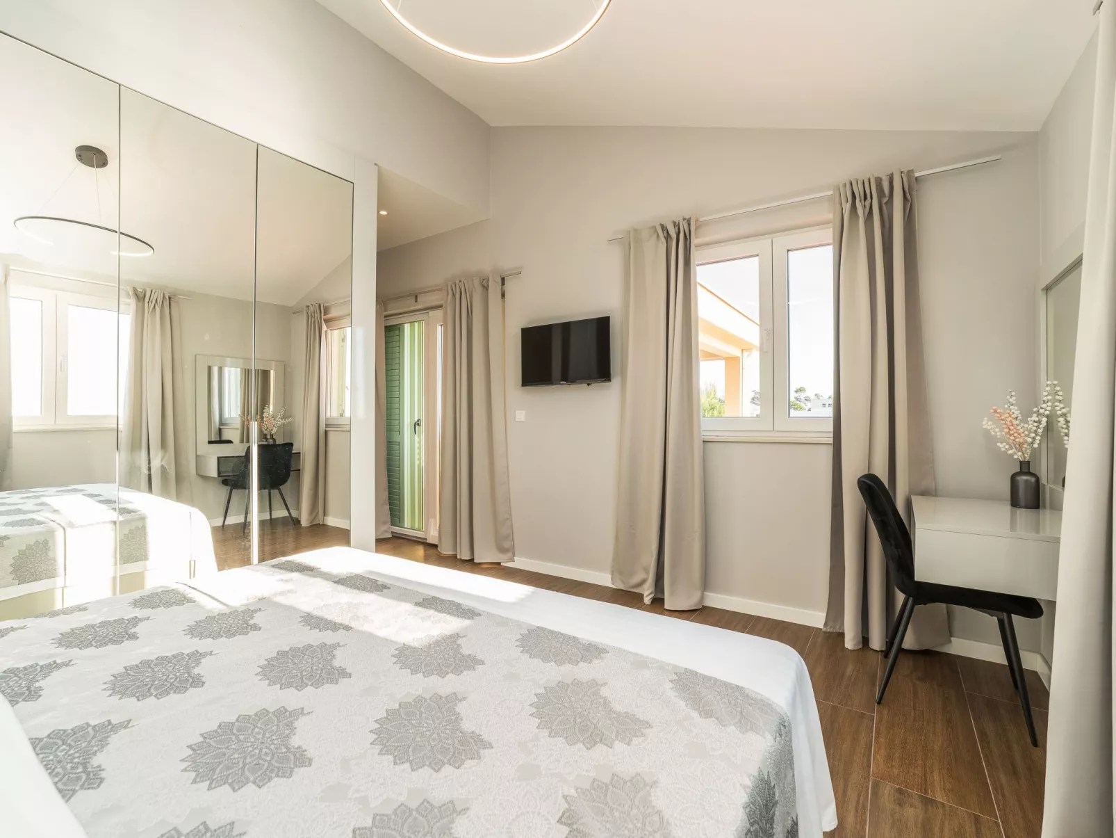 Luxuriöse Villa direkt am Meer - Agentur TA Leut-Binnen