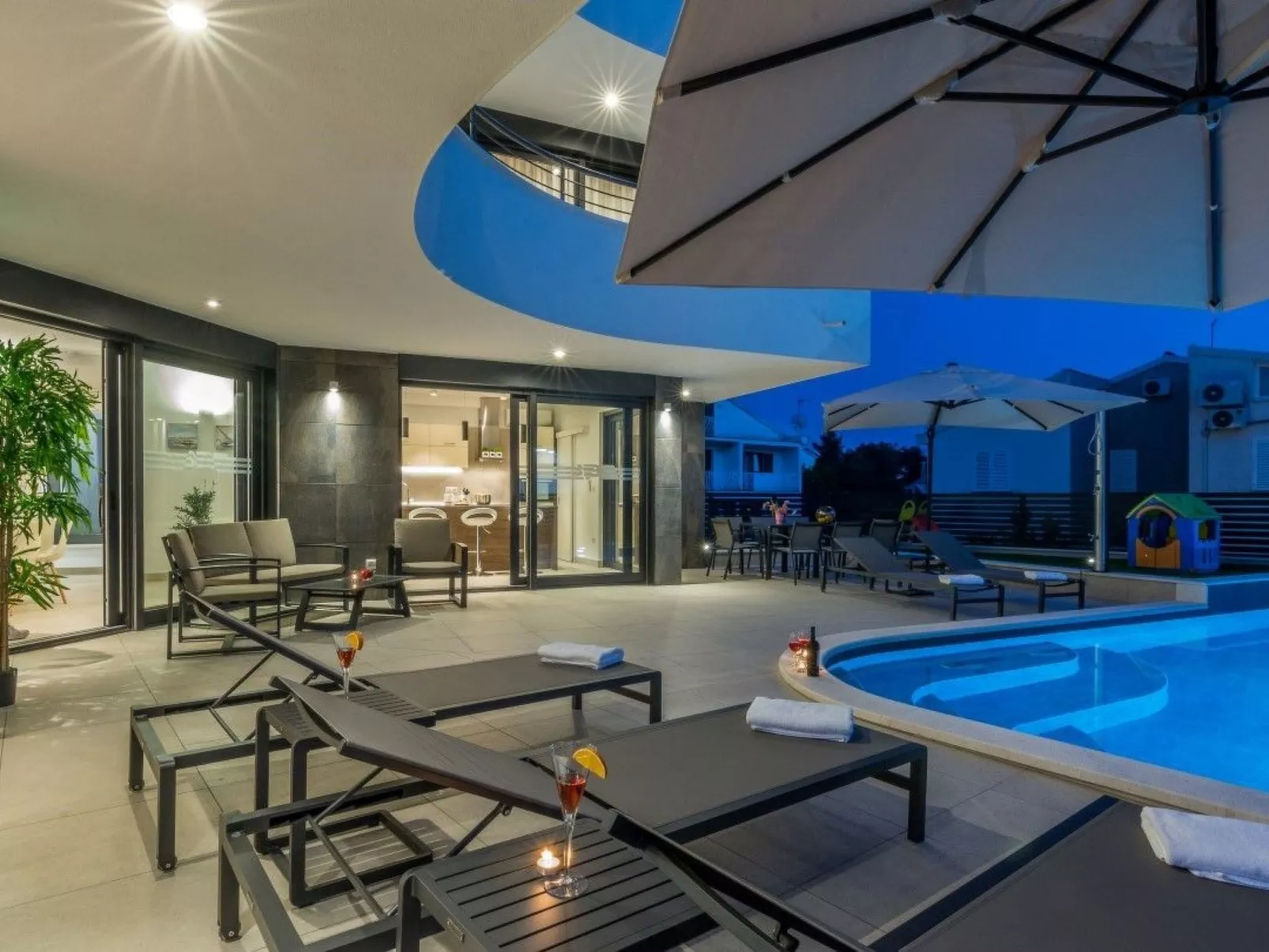 Villa Blue Diamond für 10 Personen in Biograd-Image-tags.info