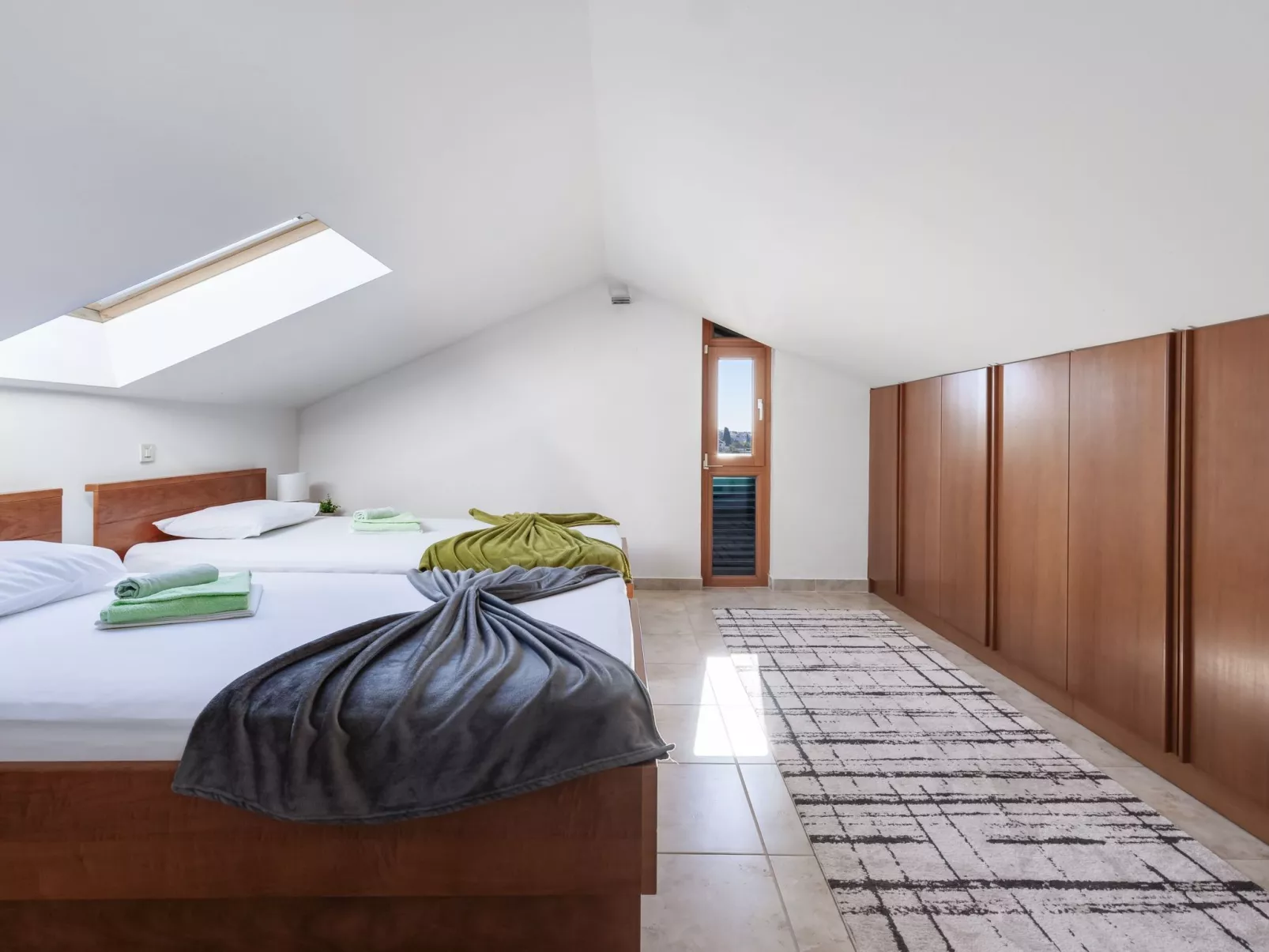 Luxuriöse Villa mit Meerblick - von TA Leut Agency-Binnen