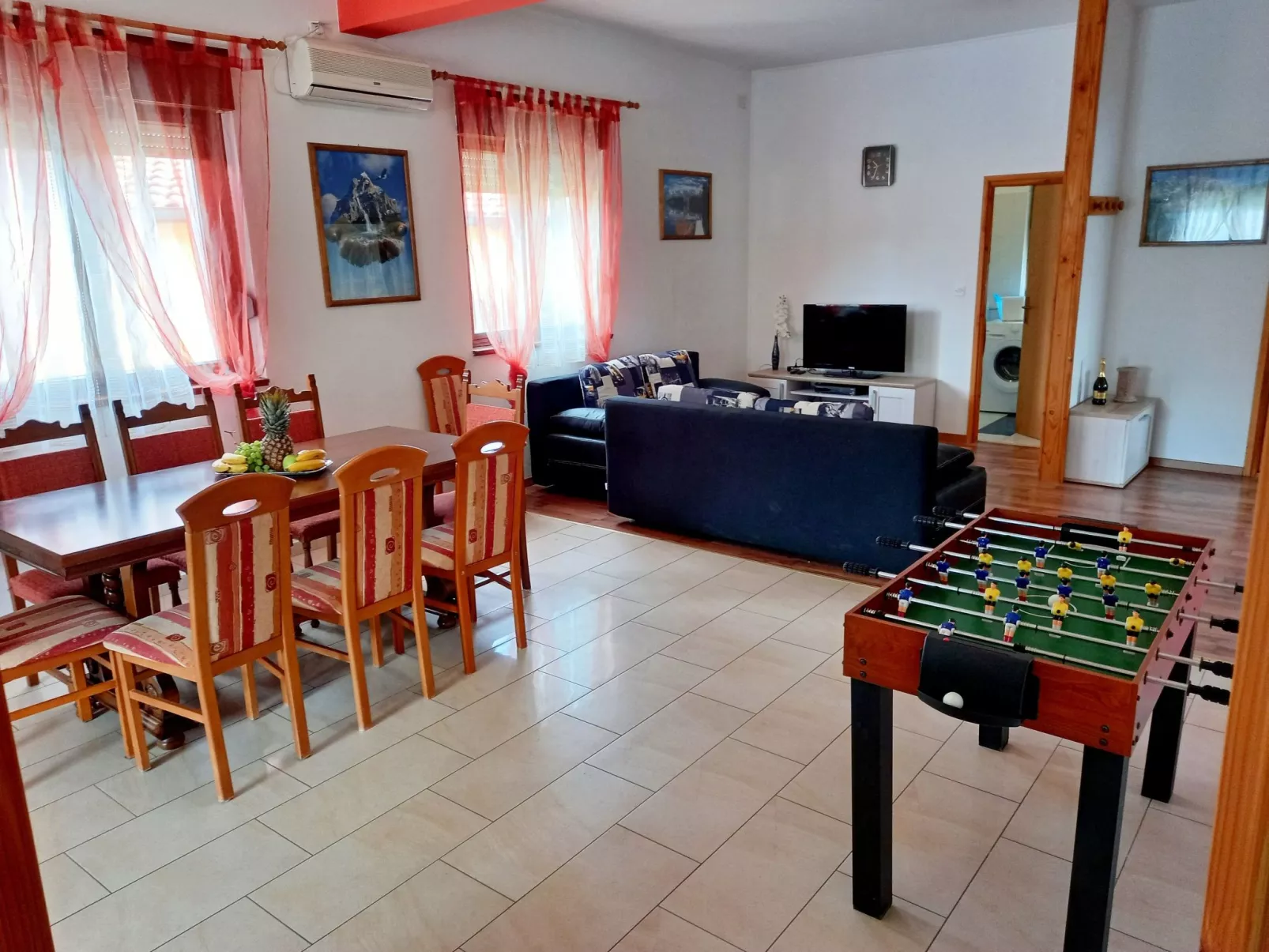 Haus in Sveti Kirin mit Privatem Pool, 4 Schlafzimmer-Binnen